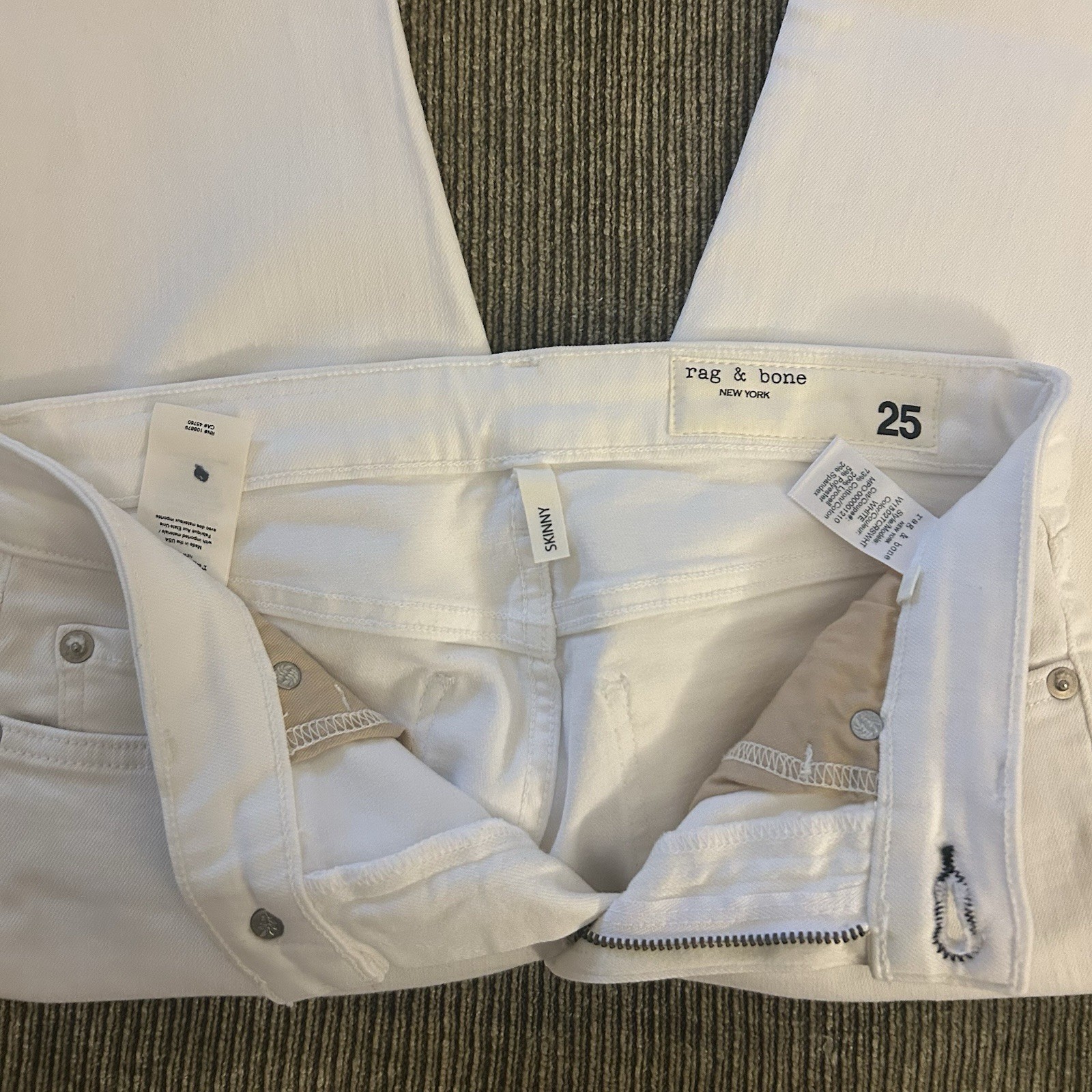 Authentic Rag & Bone New York White Skinny Jeans Women’s Size 25