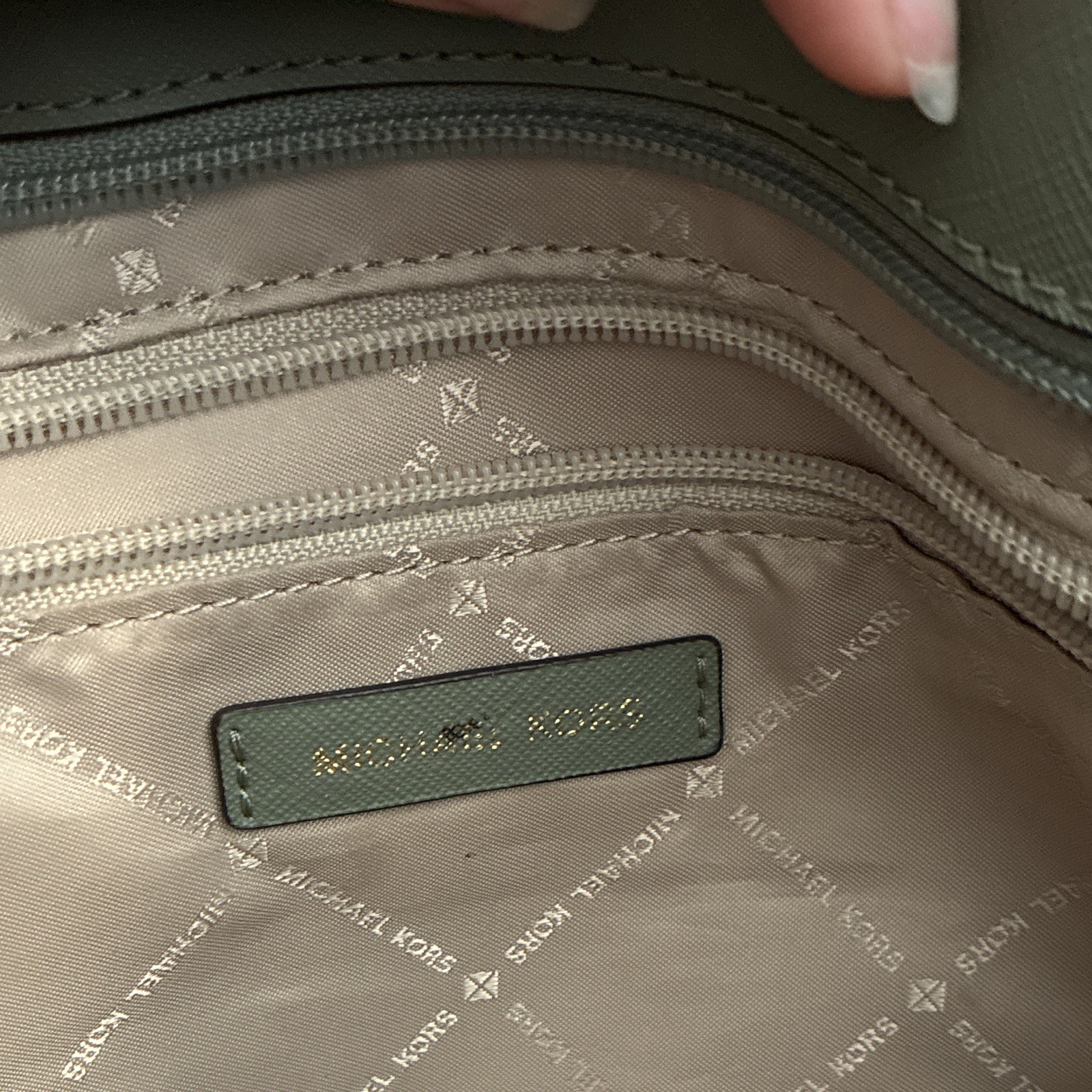 Michael Kors Green Large Tote Bag Zip Closure MK Charm Gold Hardware