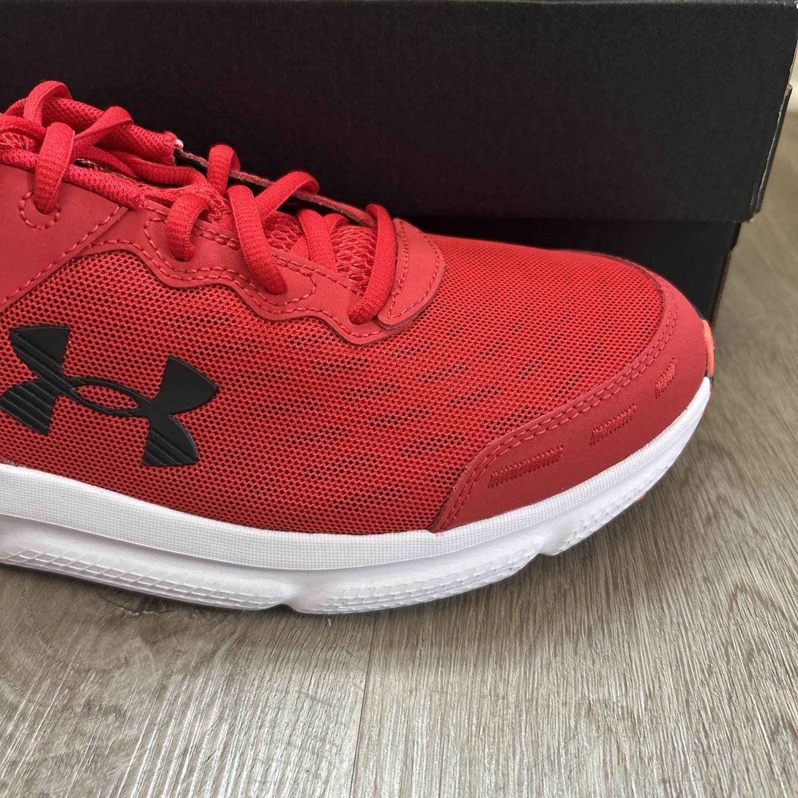Under Armour Charged Assert 10 Mens 9 Running Shoes Red Sneakers 3026175-600