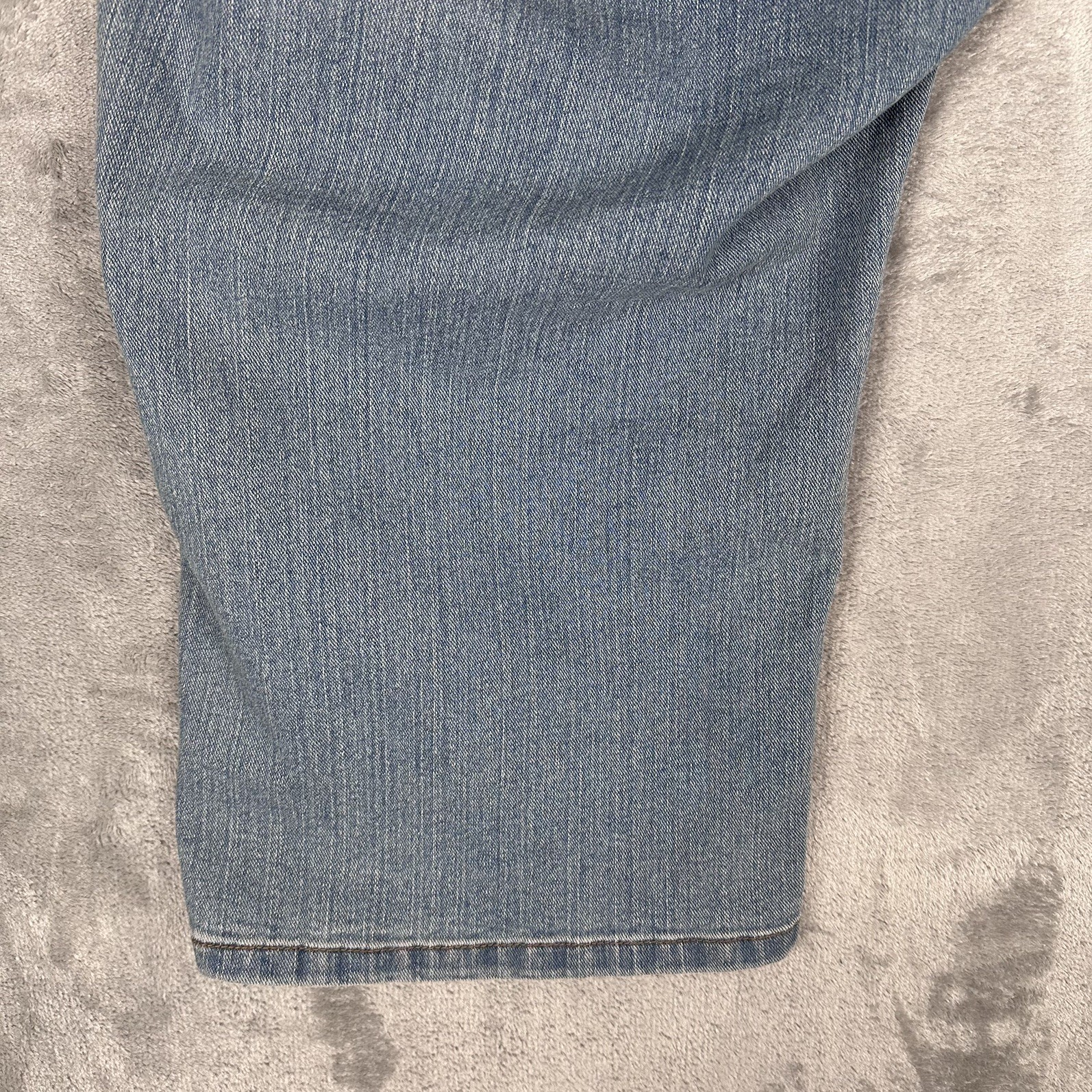 Vintage Apple Bottom Capri Jeans Women’s 21/22 Embroidered 90s Y2K Picked Fresh
