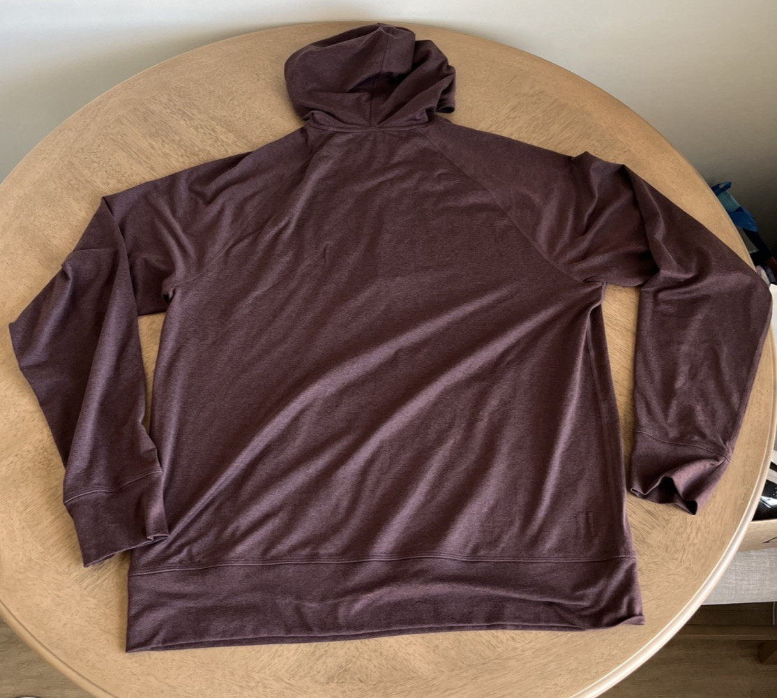 Vuori Ponto Performance Half-Zip Hoodie in Mahogany Heather- Men’s Size Large