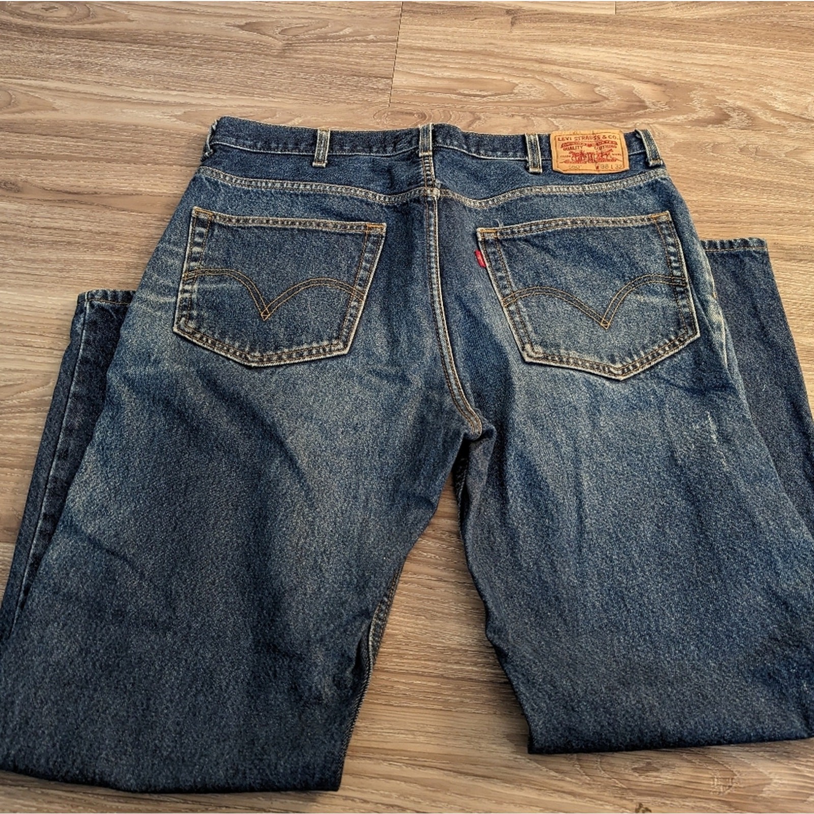 Vintage Levi’s 550 size 38