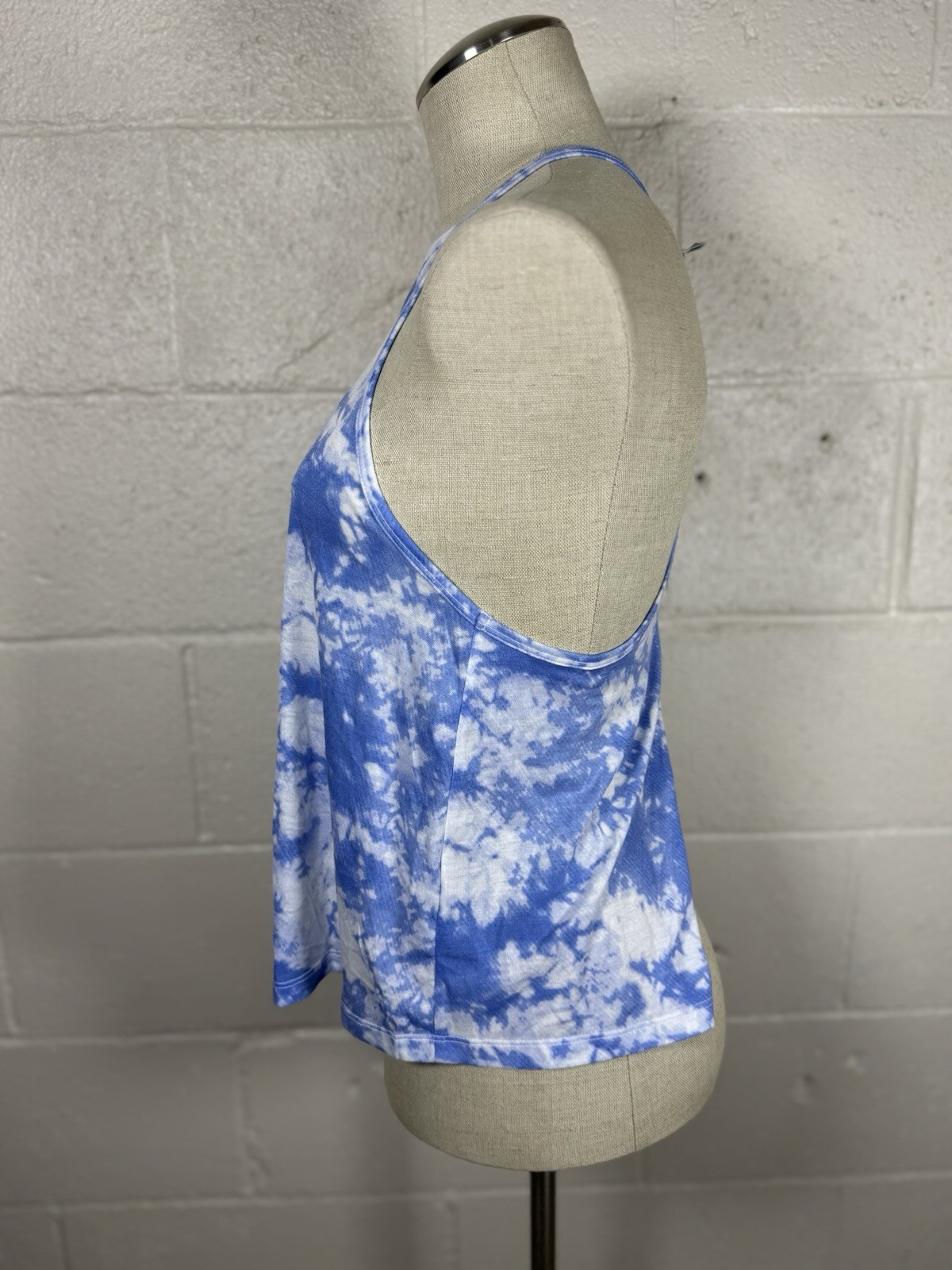 NWT Forever 21 Blue & White Tie Dye Split Back Tank Medium