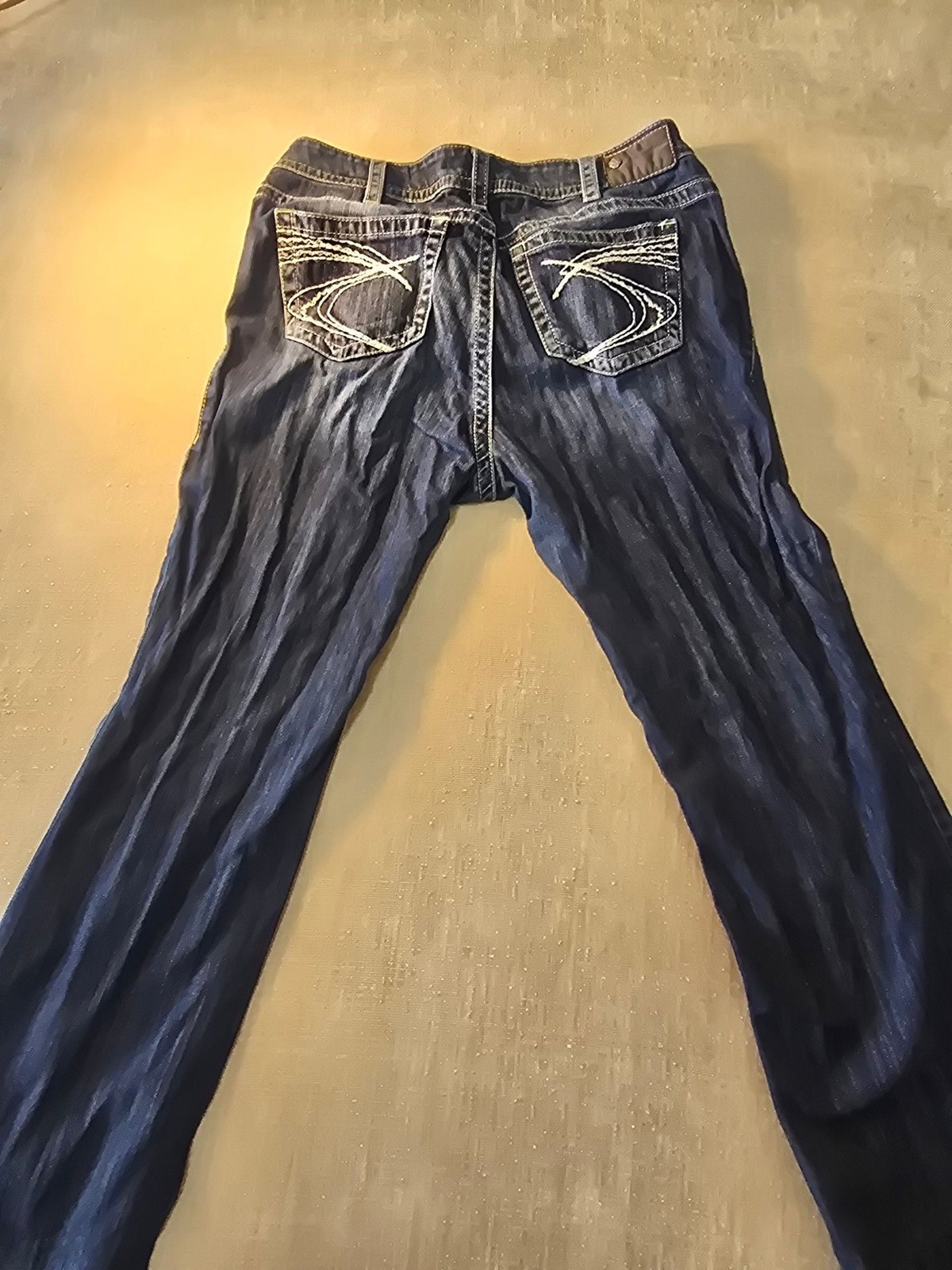 Silver Jeans Co. Suki Mid-Rise Bootcut Jeans