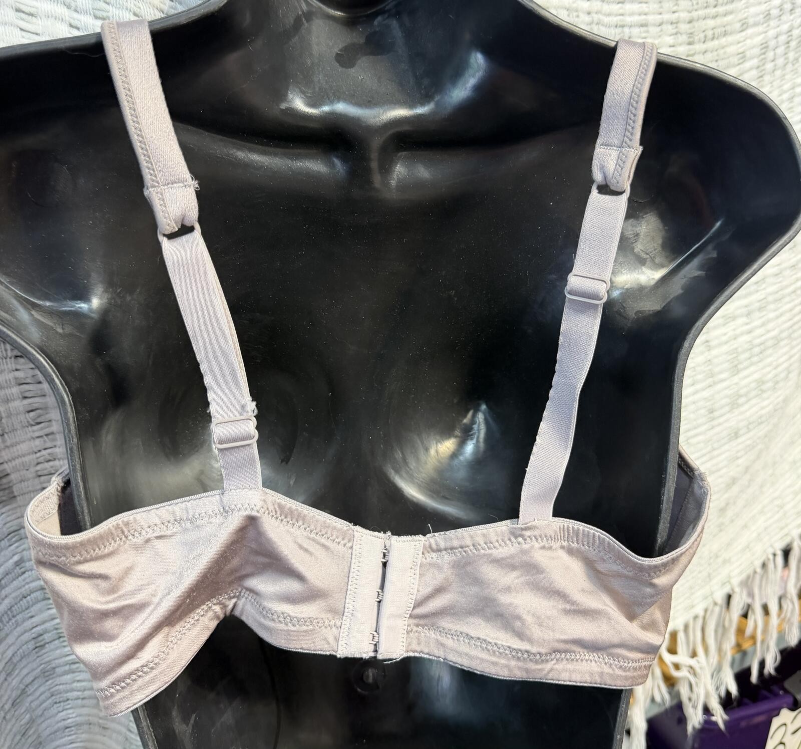 BRA Playtex 4513 Lace Underwire Bra 36DD Taupe Mauve