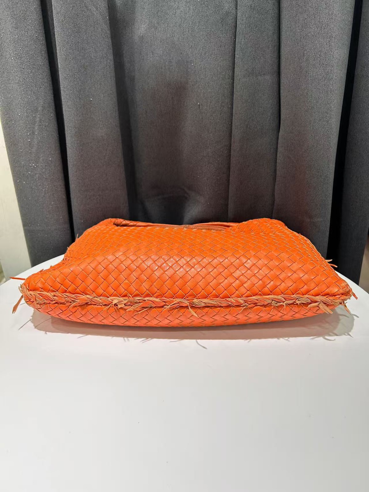 Authentic Bottega Veneta Handbag Hobo Orange Intrecciato Woven Leather Italy