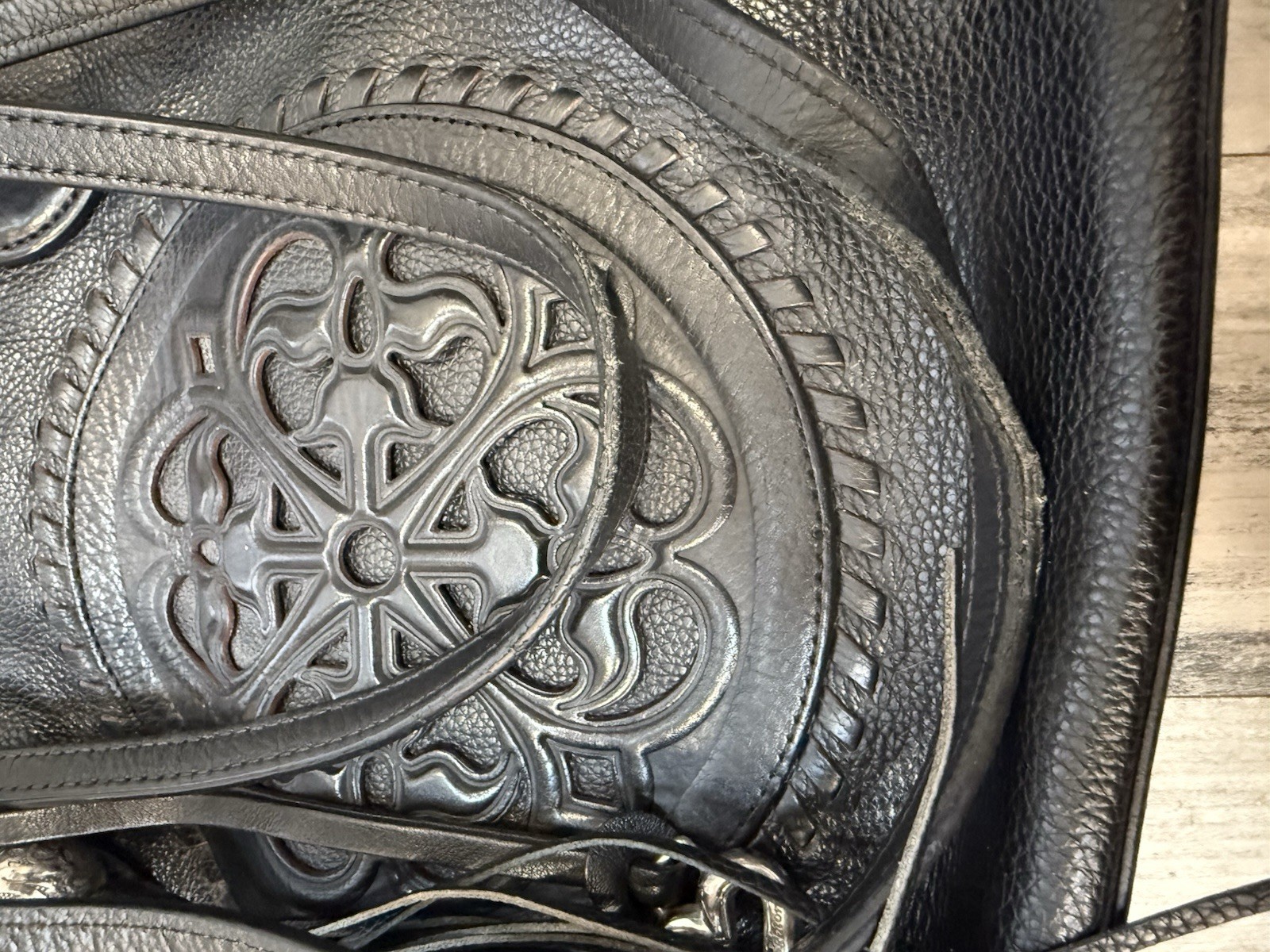 BRIGHTON FERRARA COLL GABRIELLA BLACK MEDALLION TASSELED TOTE PURSE $530