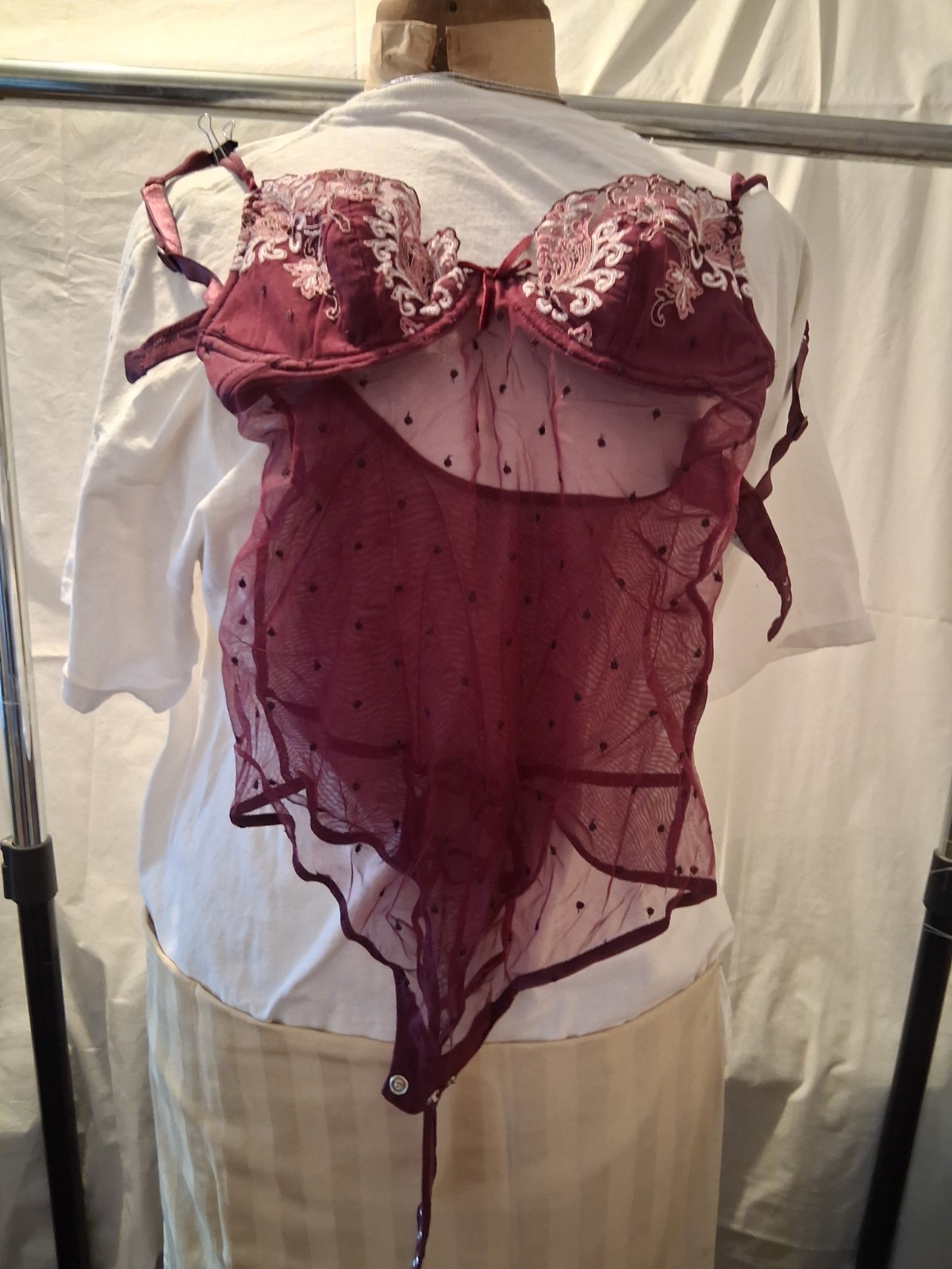 New, Lingerie 34B, Plum, 80% Nylon 20% Spandex, Valery Brand, Size 2