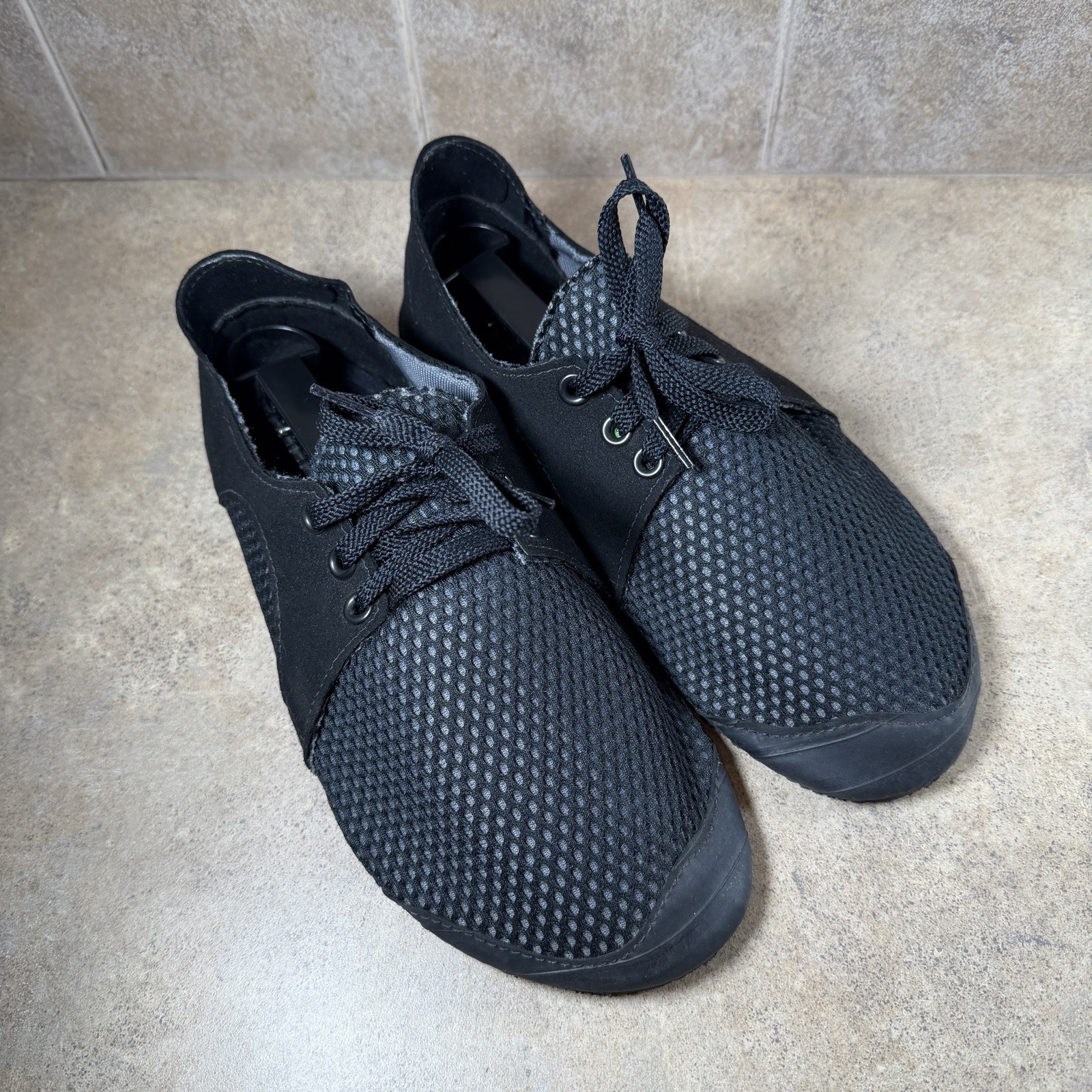 Softstar Dash RunAmoc Zero Drop Vegan Barefoot Shoes Black Vibram Size 8 Wide