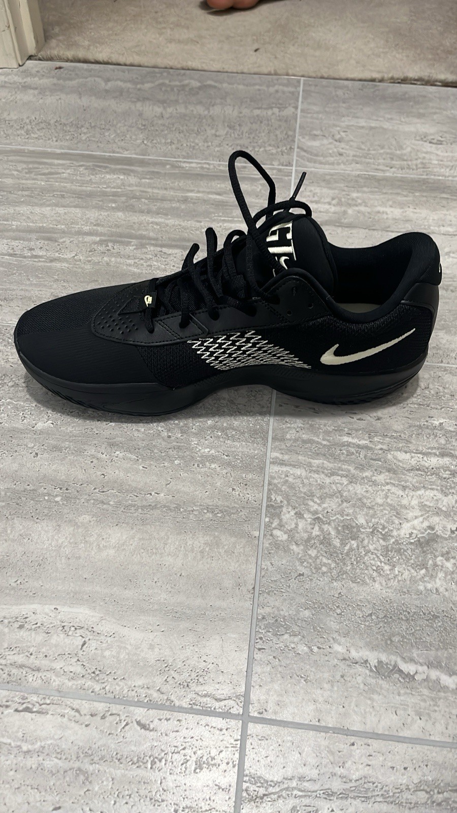 Nike Air Zoom G.T. Cut Academy Men’s Basketball Low Top Mesh Sneaker FB2599-011