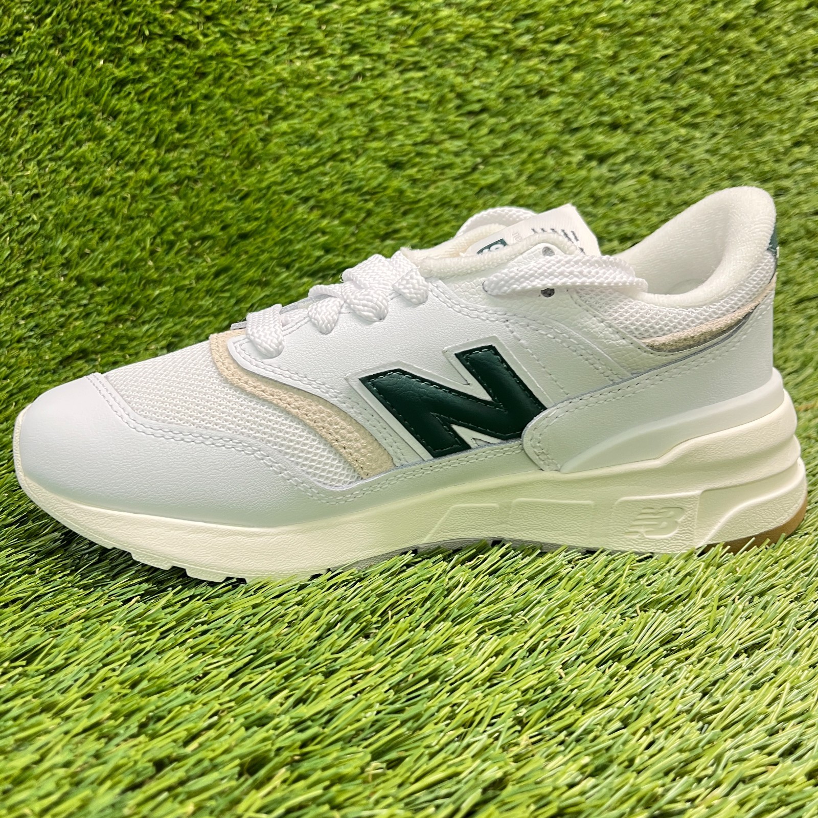New Balance 997R Womens Size 5.5D Gray Green Athletic Leather Shoes Sneakers