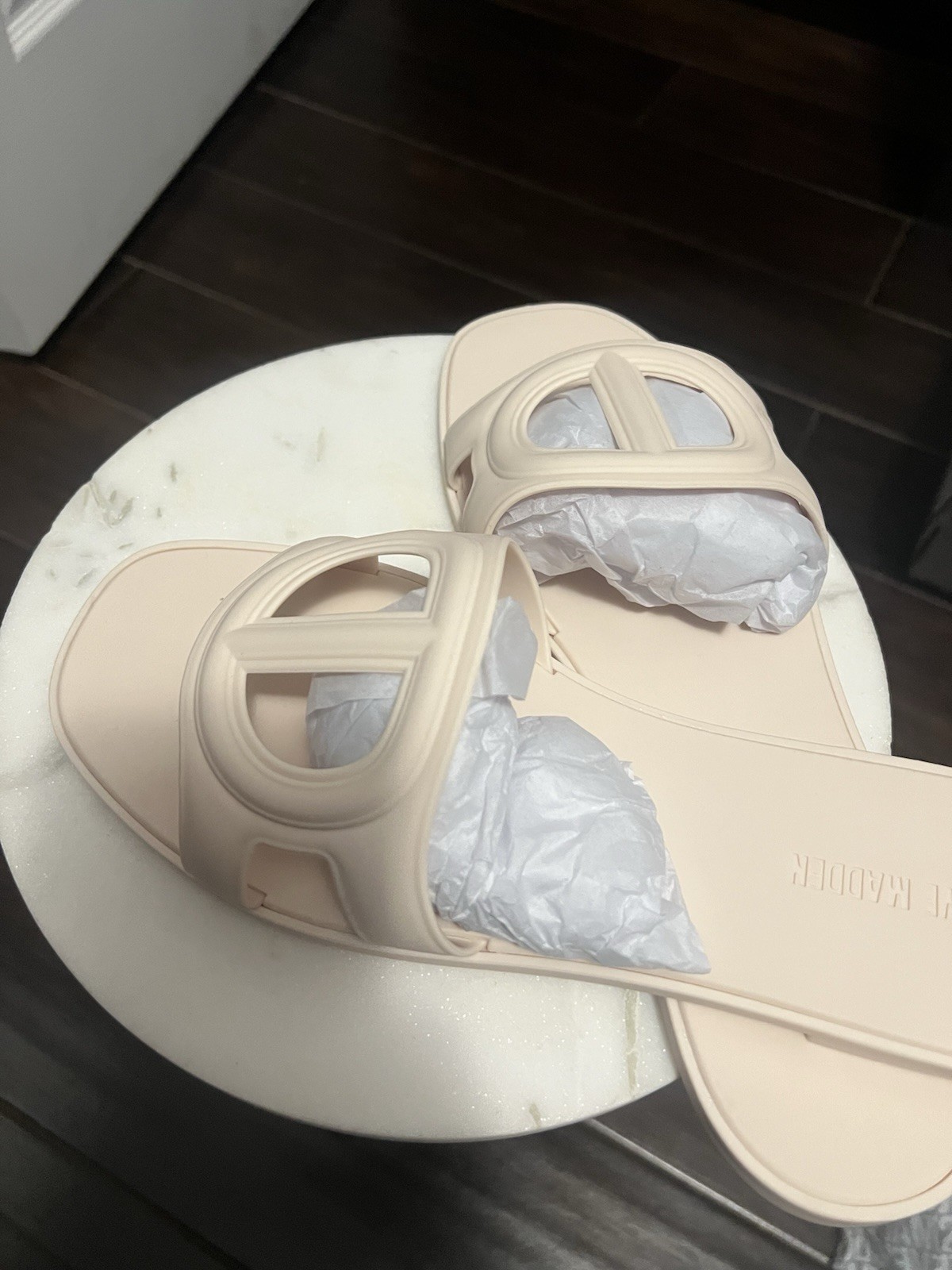 Steve Madden Jellie Bone Logo Slide Sandals Slip On Women’s Shoes