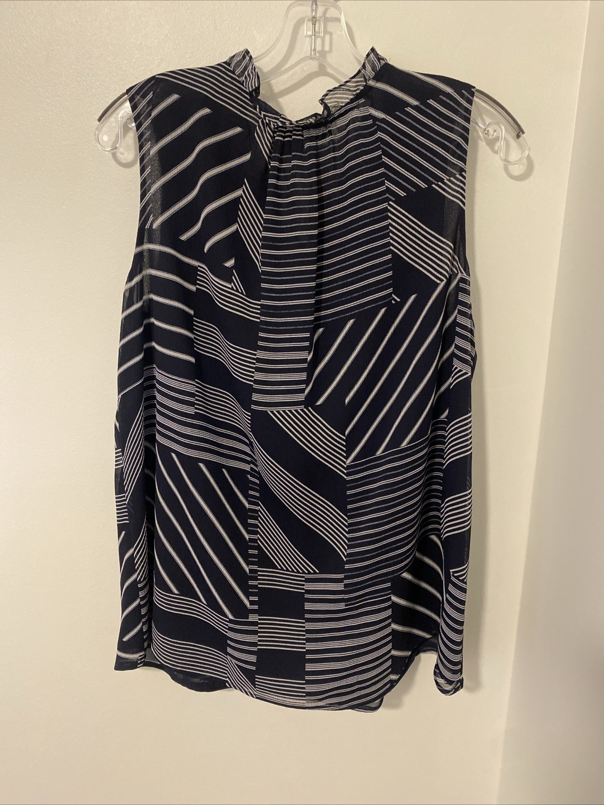 Tommy Hilfiger XL NWT St Michael Polished Sleeveless Navy/White Top