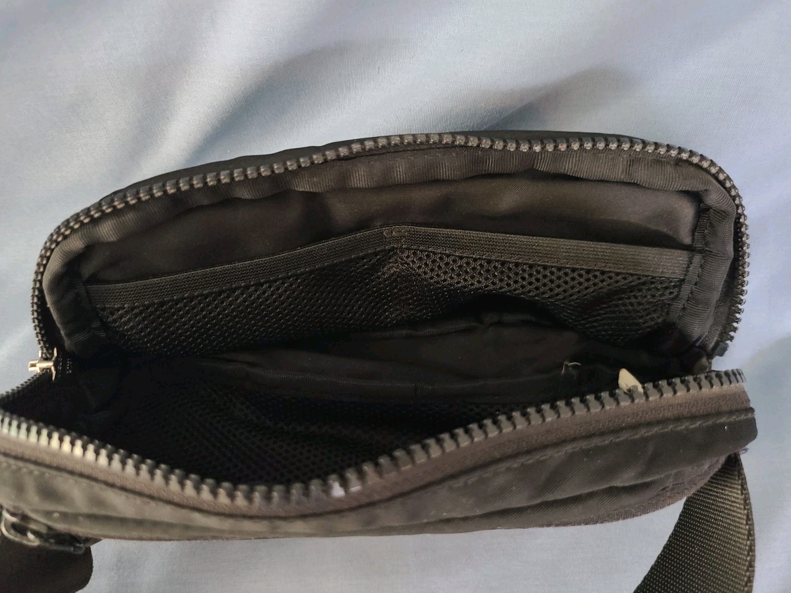 Lululemon Everywhere Belt Bag Crossbody Fanny Pack Unisex