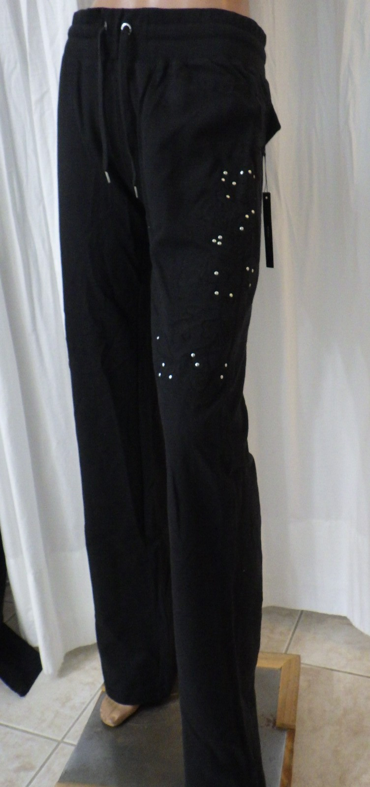 NWT BCBG sz LARGE (Bust38-40) BLK ON BLK APPLIQUE 100% COTTON 2 PIECE TRACKSUIT