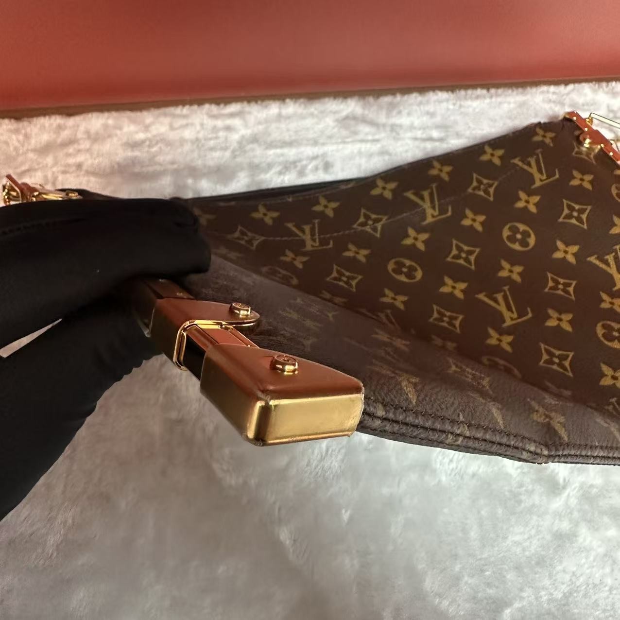 Auth Louis Vuitton Trunk Clutch Monogram Canvas Gold Hardware Crossbody Bag