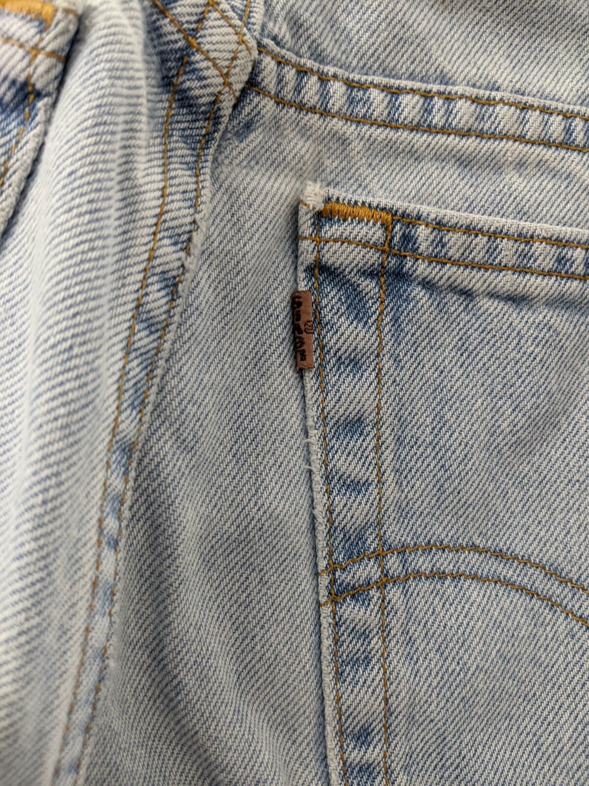 Levi’s 540 38×30 Relaxed Fit Jeans Distressed Denim USA Made 100% Cotton