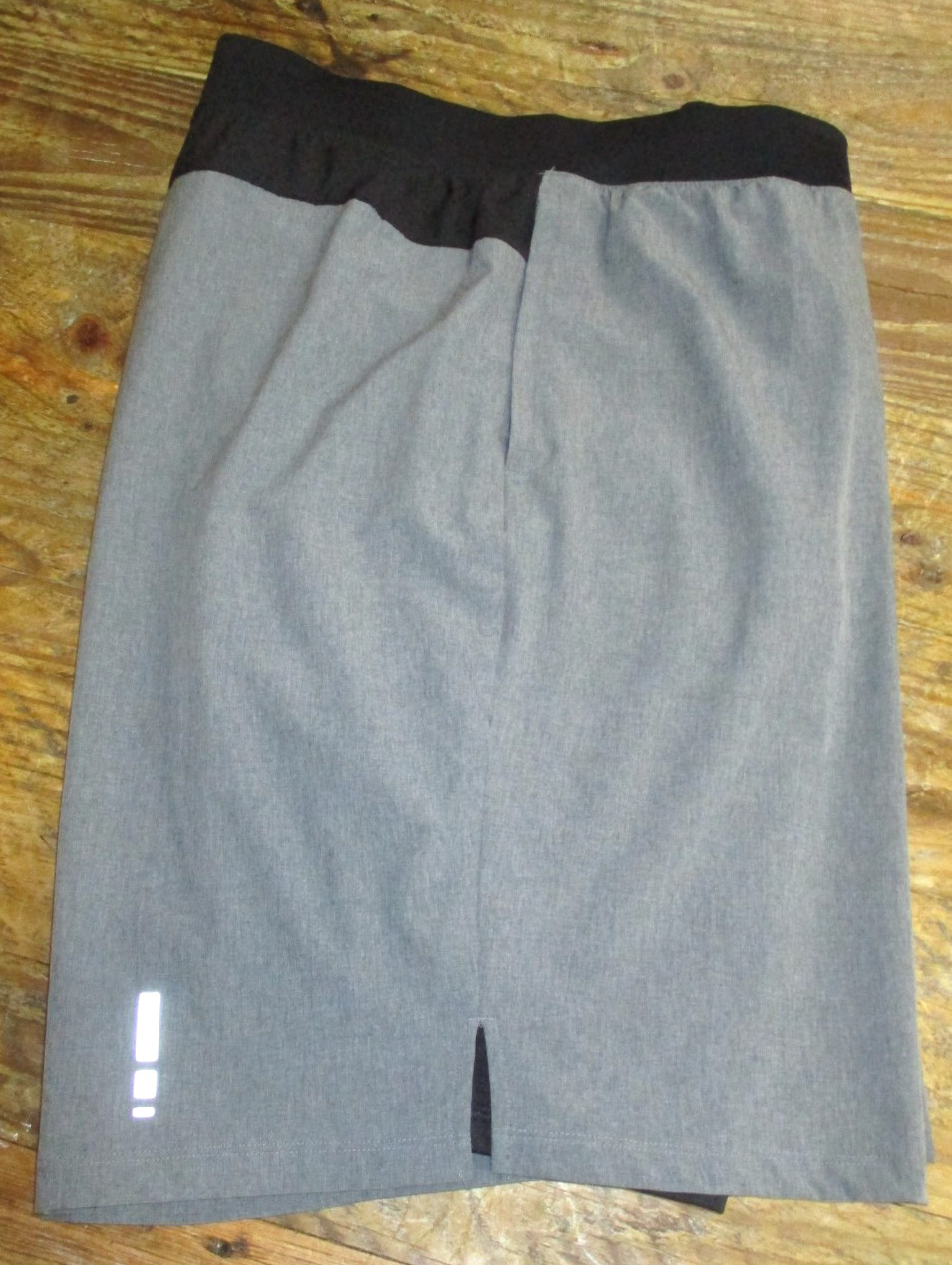Old Navy Gray/Black Double Layer Go-Dry Liner Shorts Men’s Size XXL TALL EUC