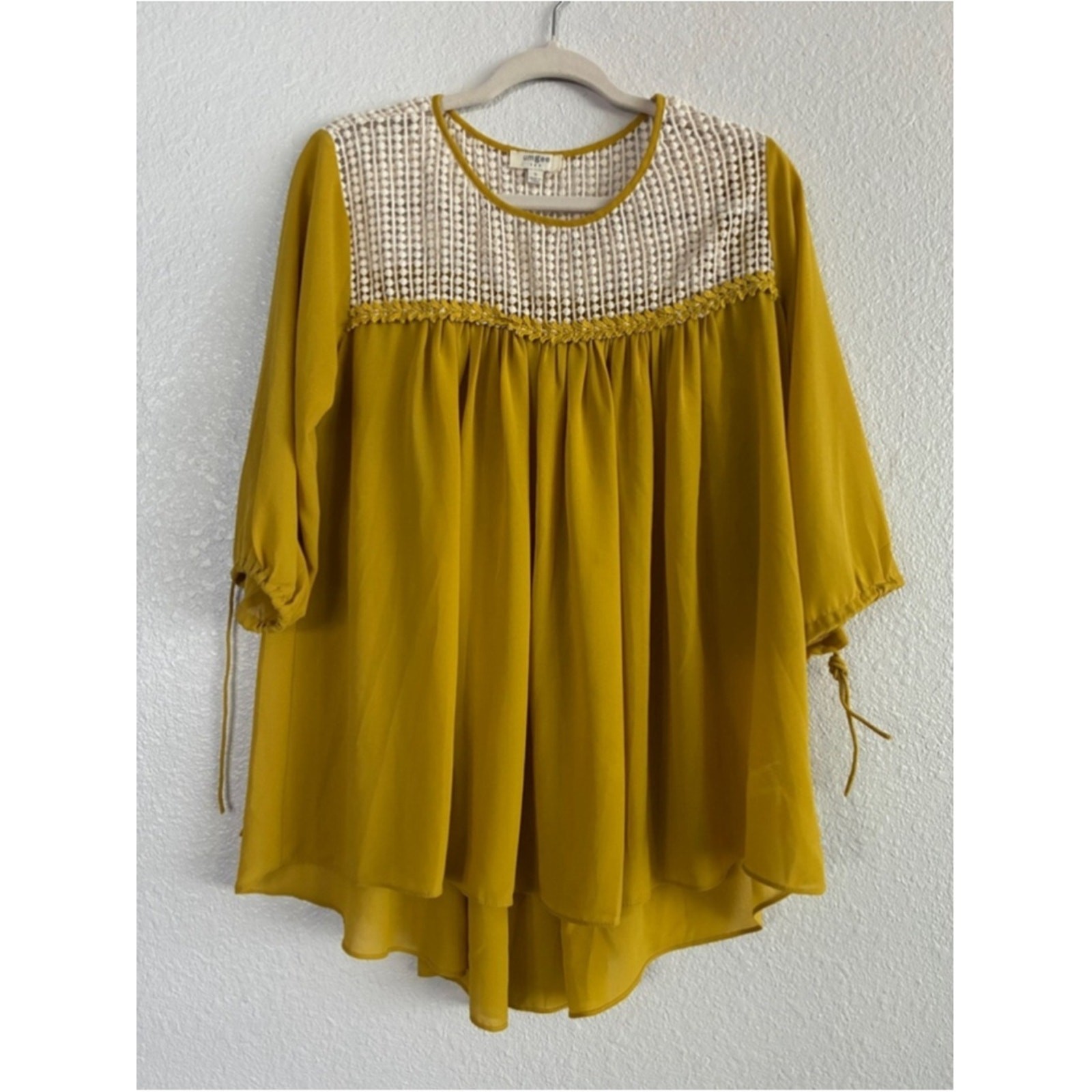 Umgee Mustard Crochet Yoke Women’s Blouse – Size S
