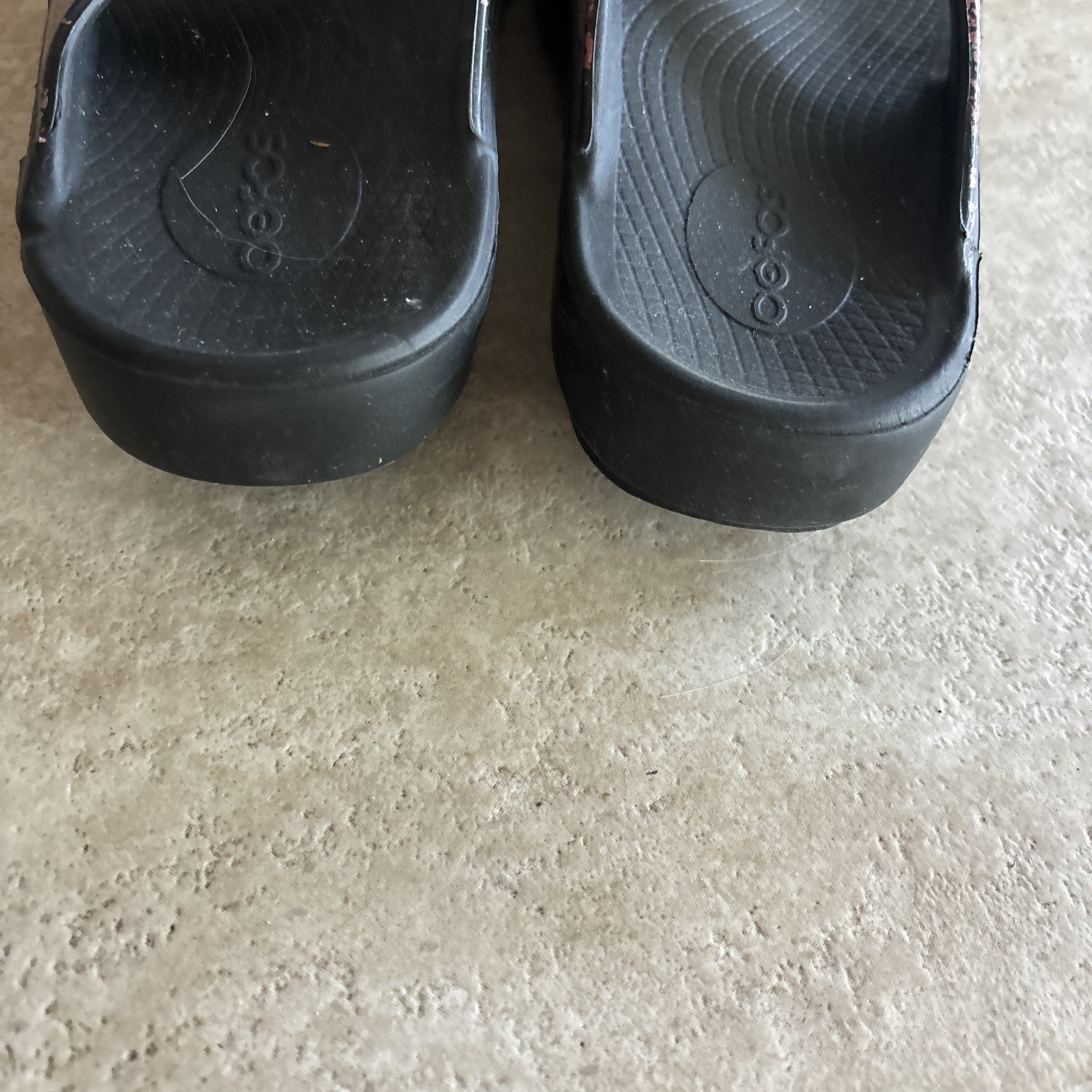 OOFOS OOlala Ltd Edition Bellini Splash Recovery Flip Flop Thong Sandal Women 10