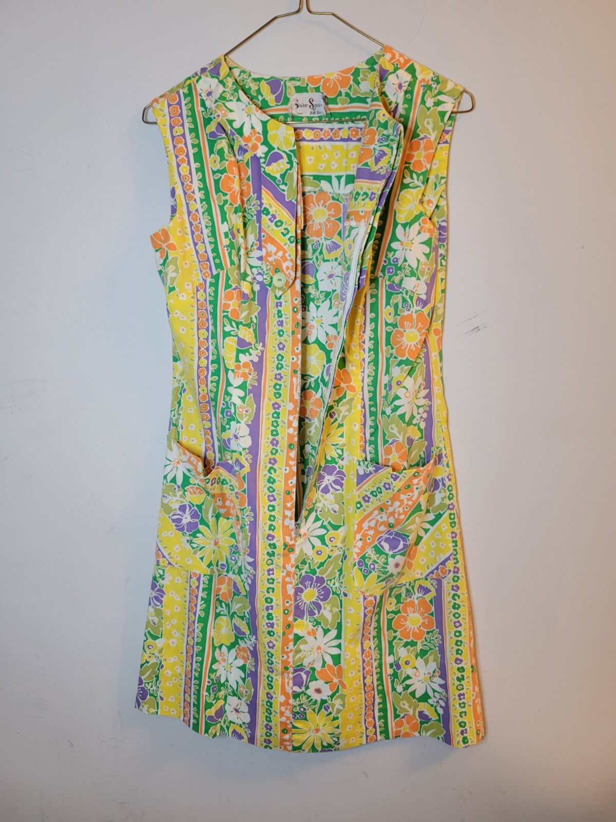 Shaker Square Bill Sims Vtg Sleeveless Front Pockets 60s petite measurement pics