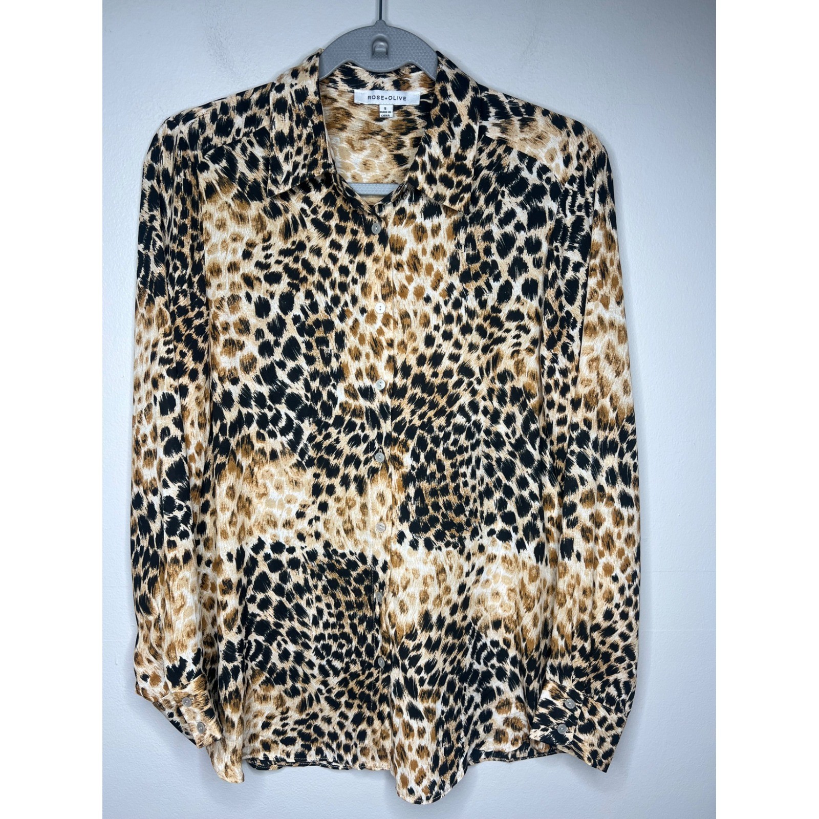 Rose+Olive Leopard Print Button Down Shirt Brown Black Long Sleeve Women’s S Mob