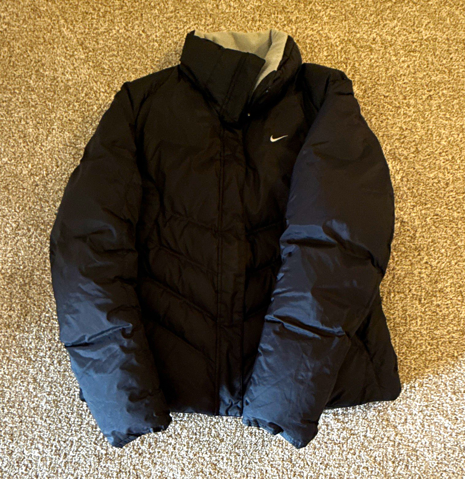 Nike Women Black/Gray Down Insulated Puffer Jacket Zip Logo Short Size L