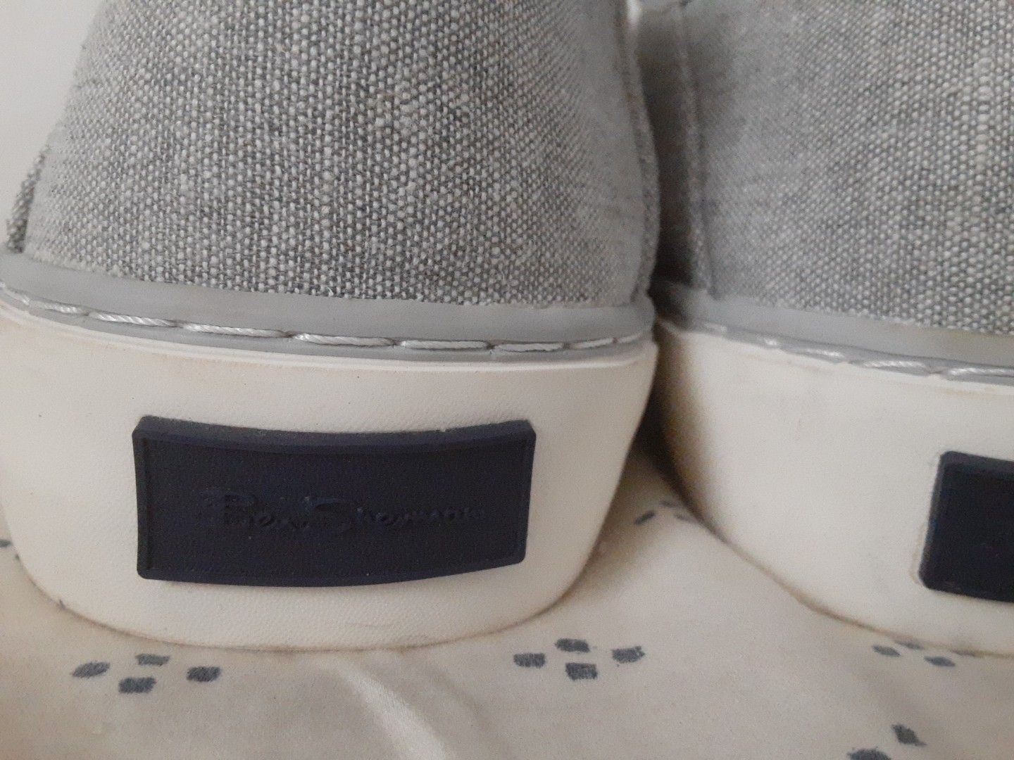 Ben Sherman Men’s Slip On Comfort Shoes Size 11.5 Grey And White