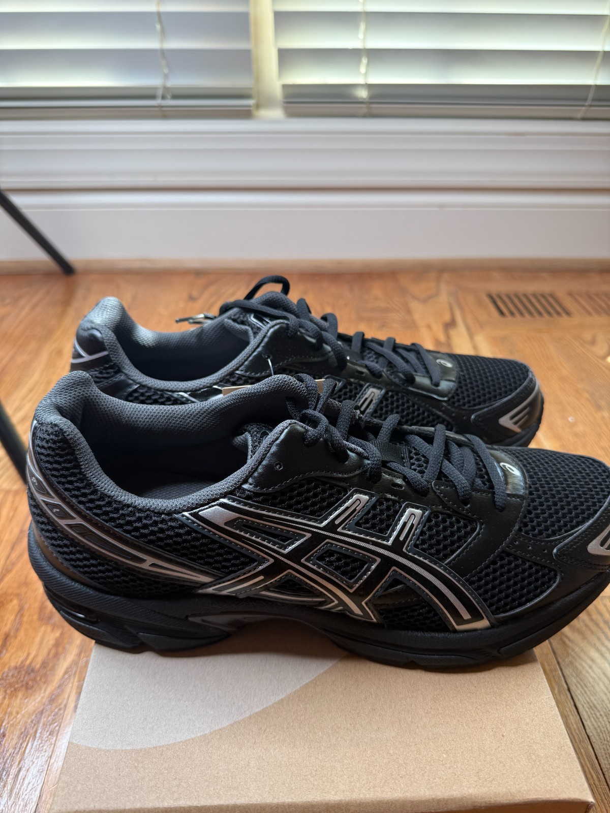 ASICS Gel 1130 Black Pure Silver 1201A906-001 Men Size 12