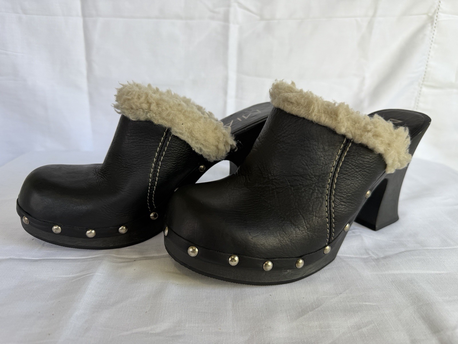 MIA Women’s Size 8M Black Leather Shearling Fur Lined Studded Heel Clogs Brazil
