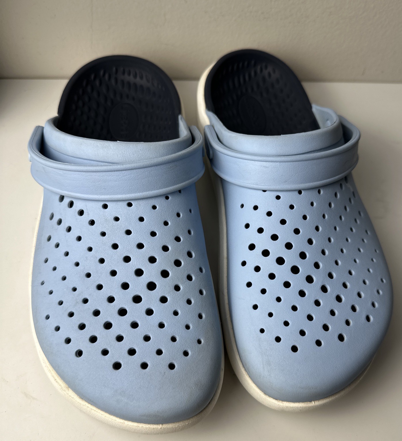 Crocs Unisex Shoes Size Men’s 9 Women’s 11 LiteRide 360 Light Blue Slides /Clogs