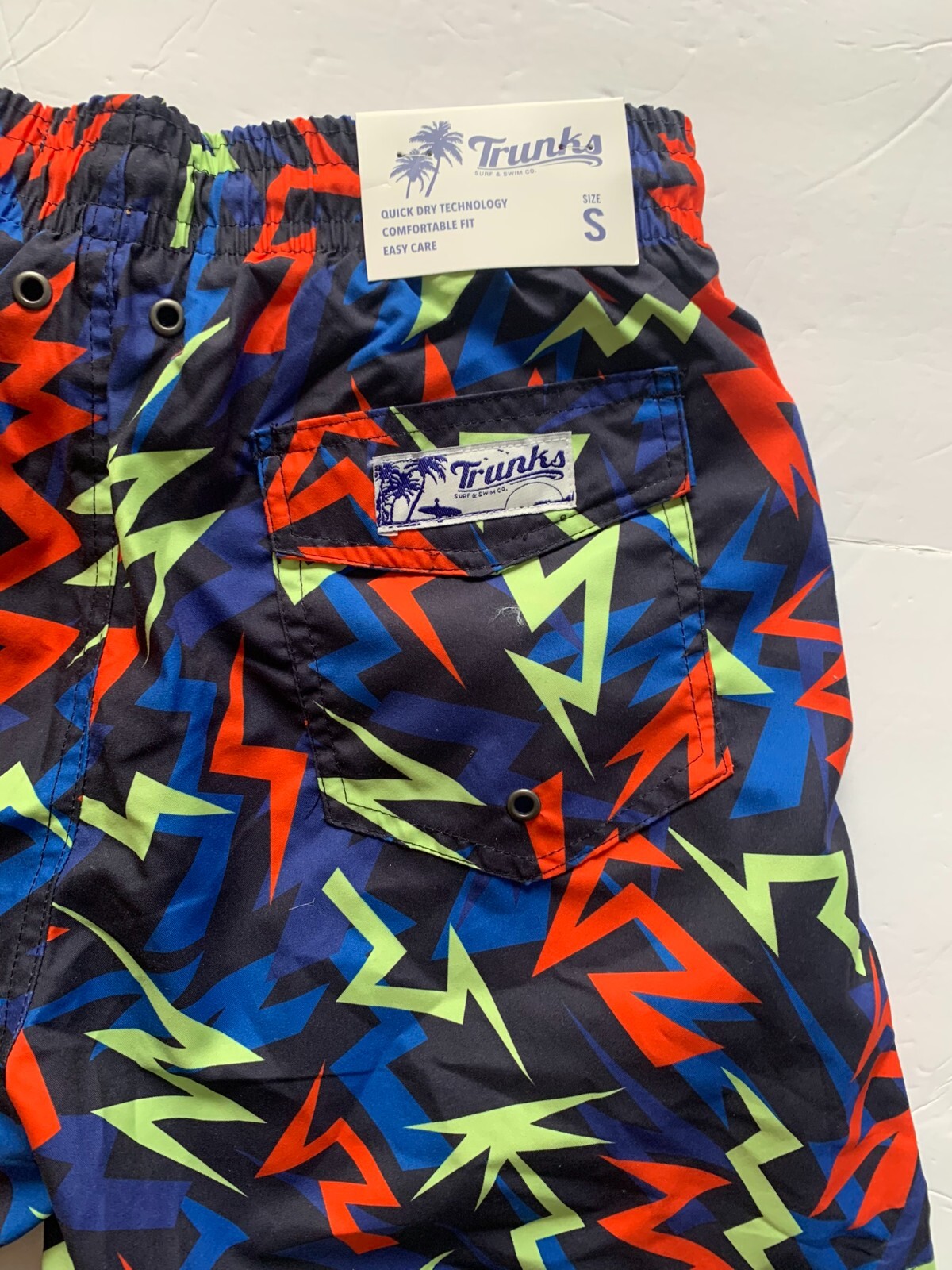 Sand n Sun Swim Trunks Bright Bolt Men’s Size Small NWT