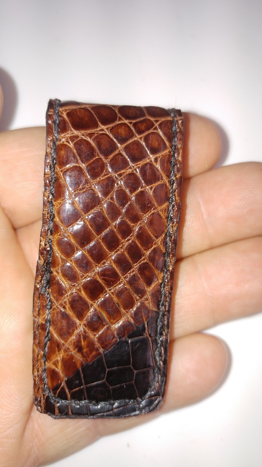 NEW Authentic Magnetic MONEY CLIP ALLIGATOR HIPSTER Slim CASH Bill Holder NWOT