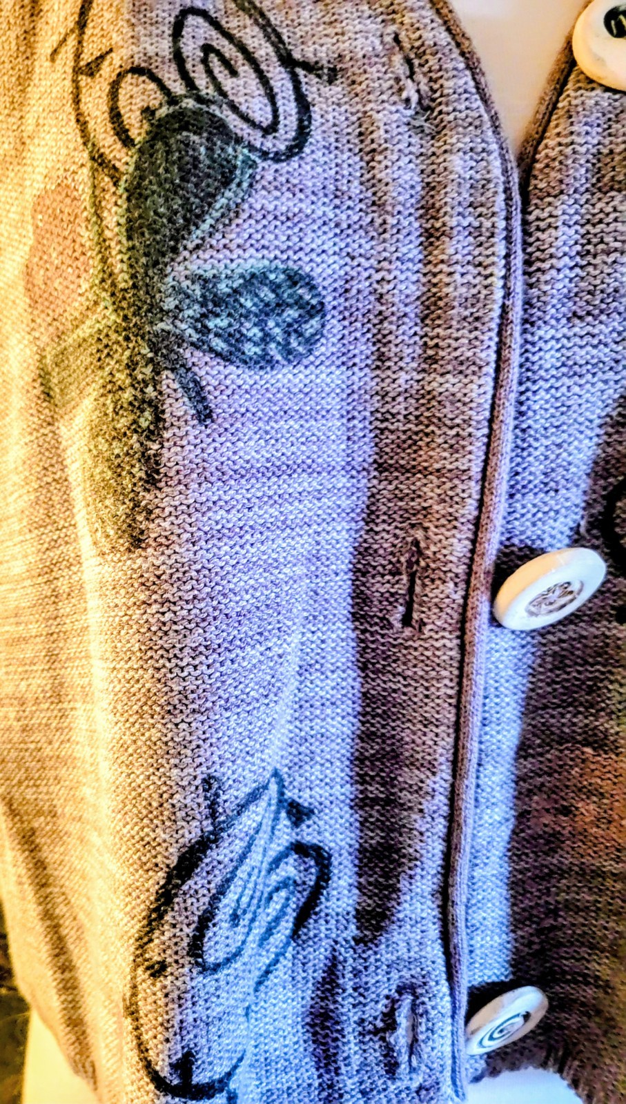 Blue Fish Gray Cotton Rayon V-Neck Sleeveless Dragonfly Button Cardigan