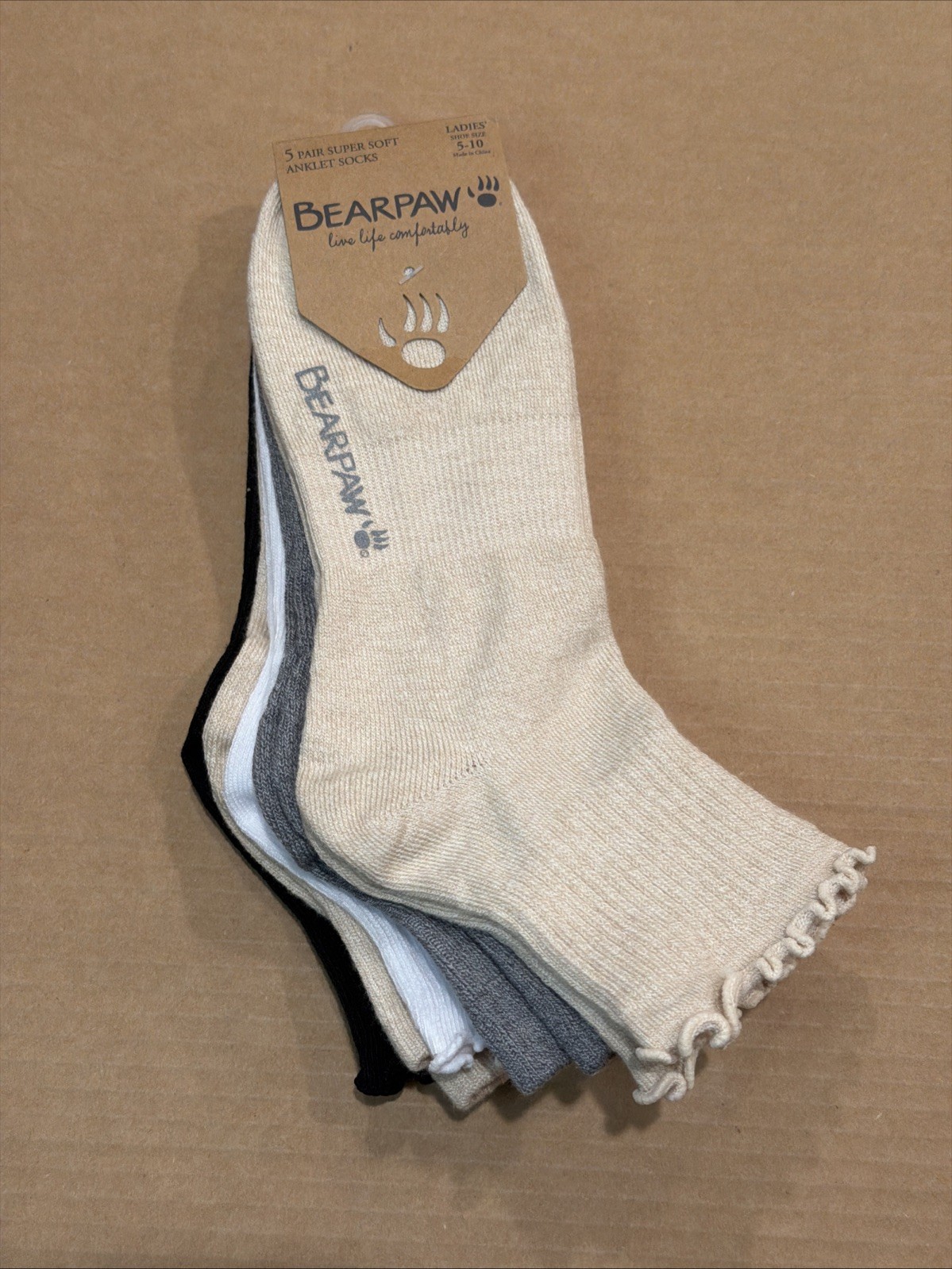 BEARPAW Super Soft Ruffle Support Anklet Socks Beige/Grey/White/Black – 5 Pair
