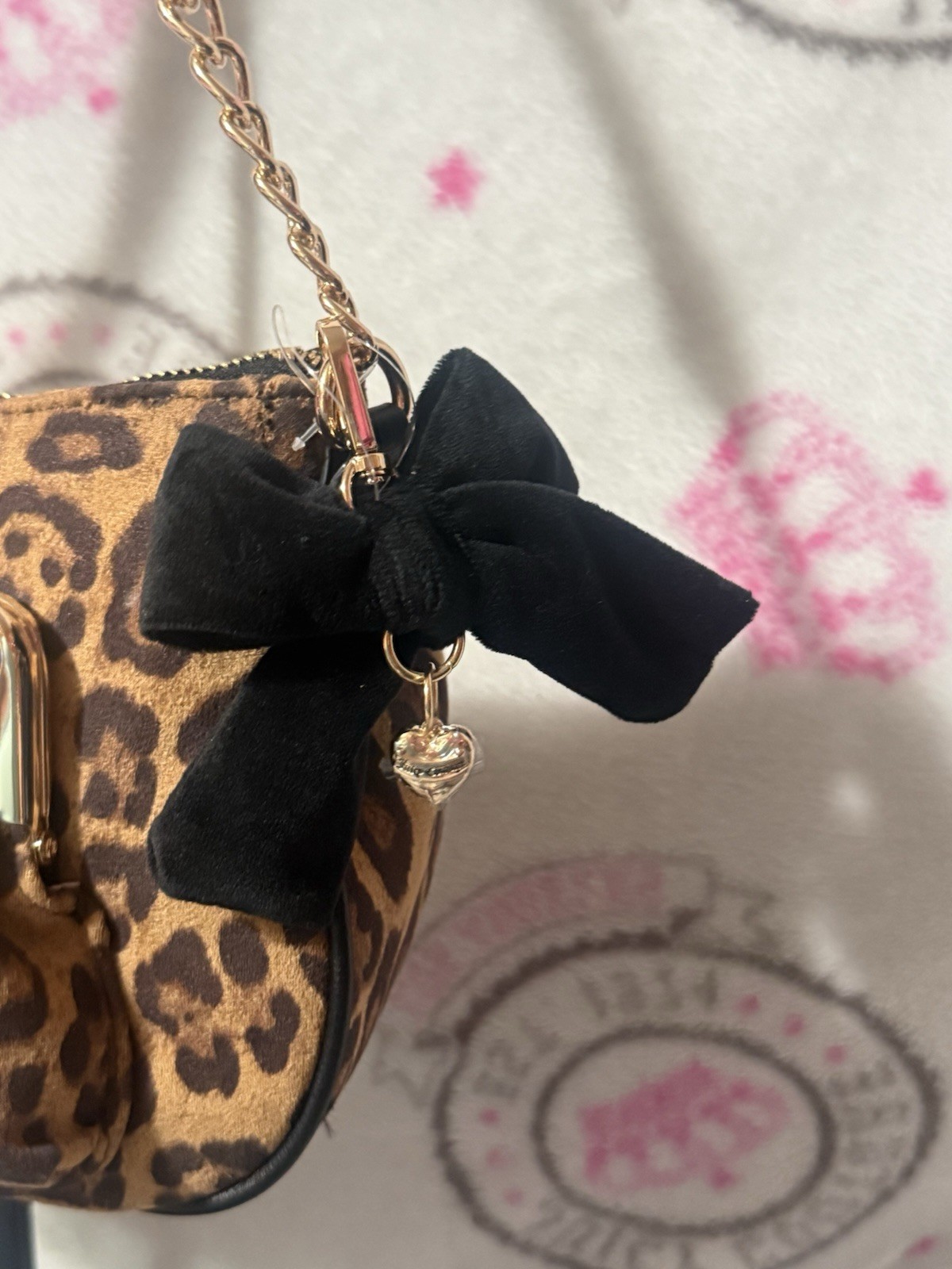 Juicy Couture Leopard Print Shoulder Bag Brown Black Bow Charm Zip Chain Pockets