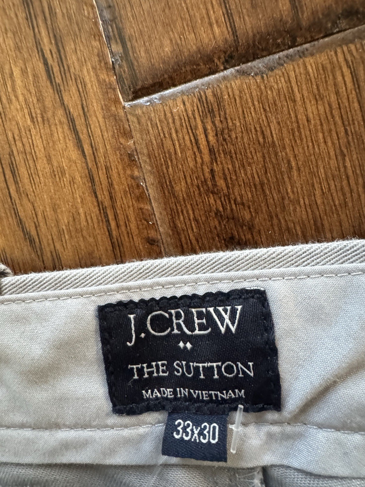 J Crew Bowery Men’s 33×30 Beige / Off White Chino Casual Pants NEW