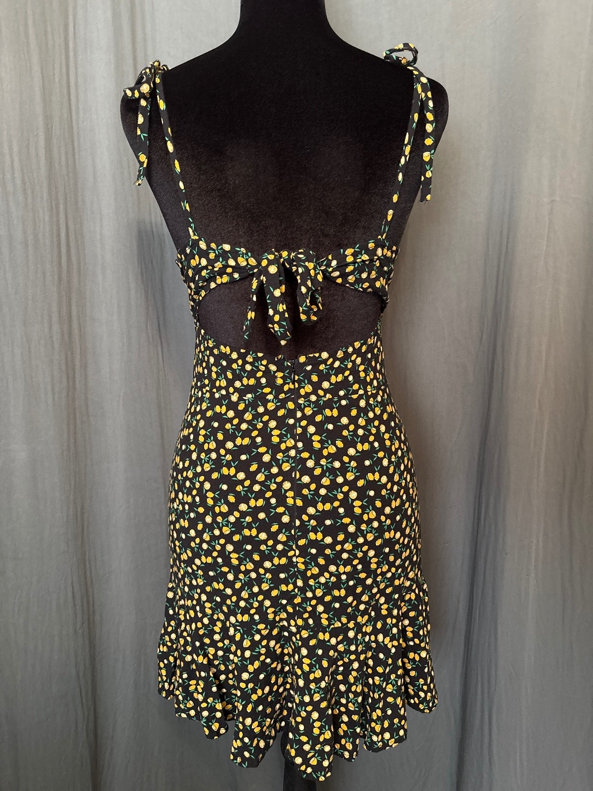Lemon Mini Dress Size XS
