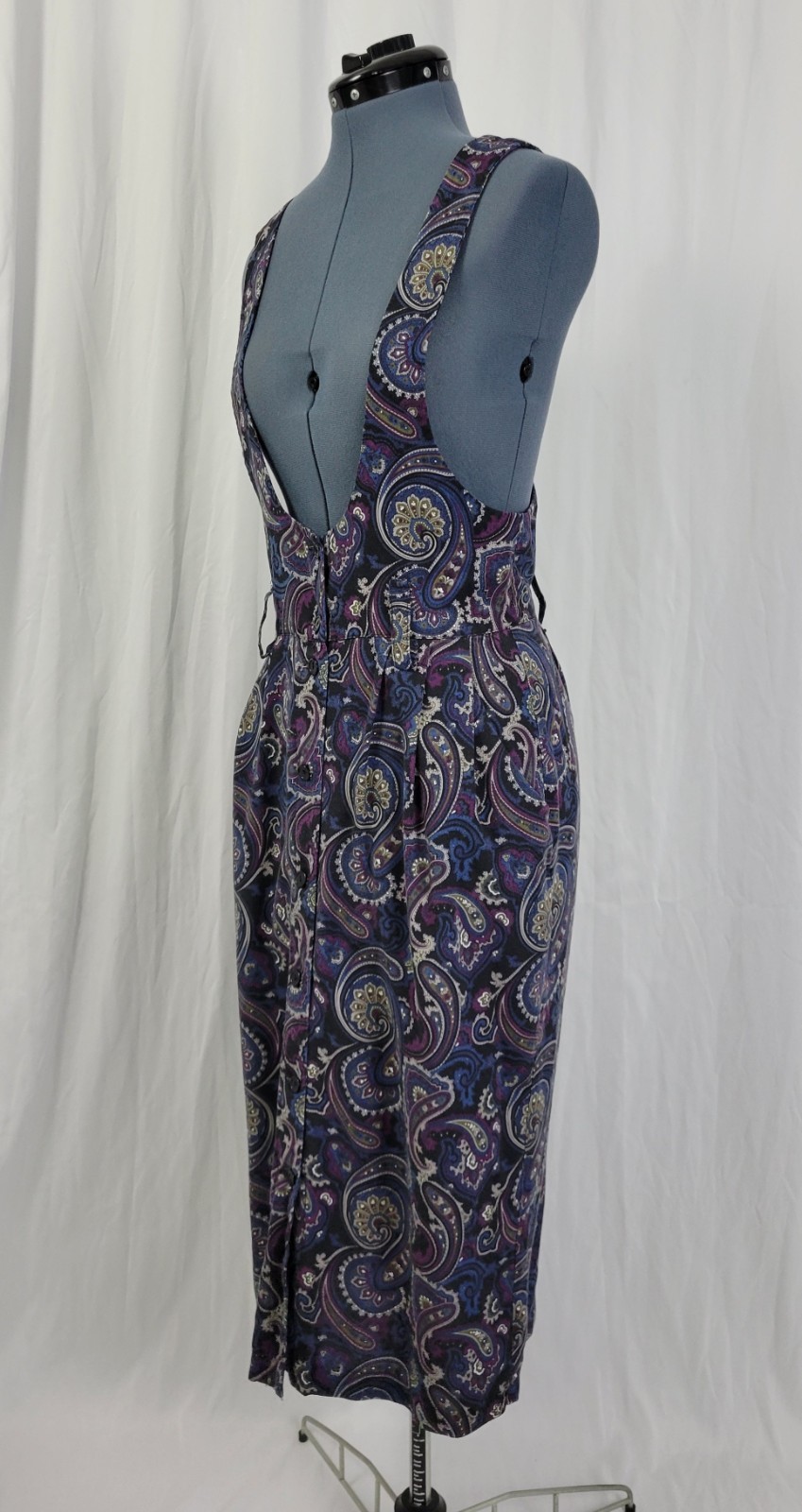 Vintage Outback Red Blue/Purple/Grey Paisley Jumper w Deep Neckline Size 8