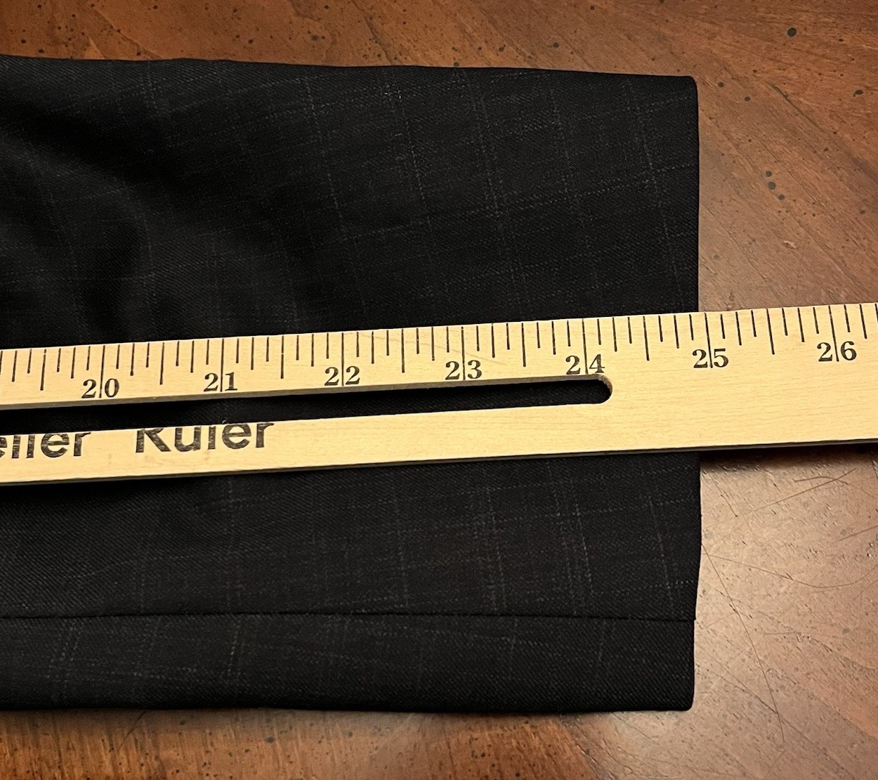 Hickey Freeman Milburn 42R Gray Plaid Wool 2pc Suit FF Pants 34×30 USA Made