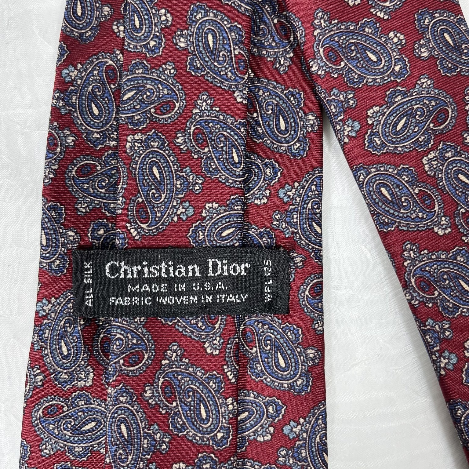 Christian Dior Men’s Tie Burgundy Paisley 57-60″ Silk Classic