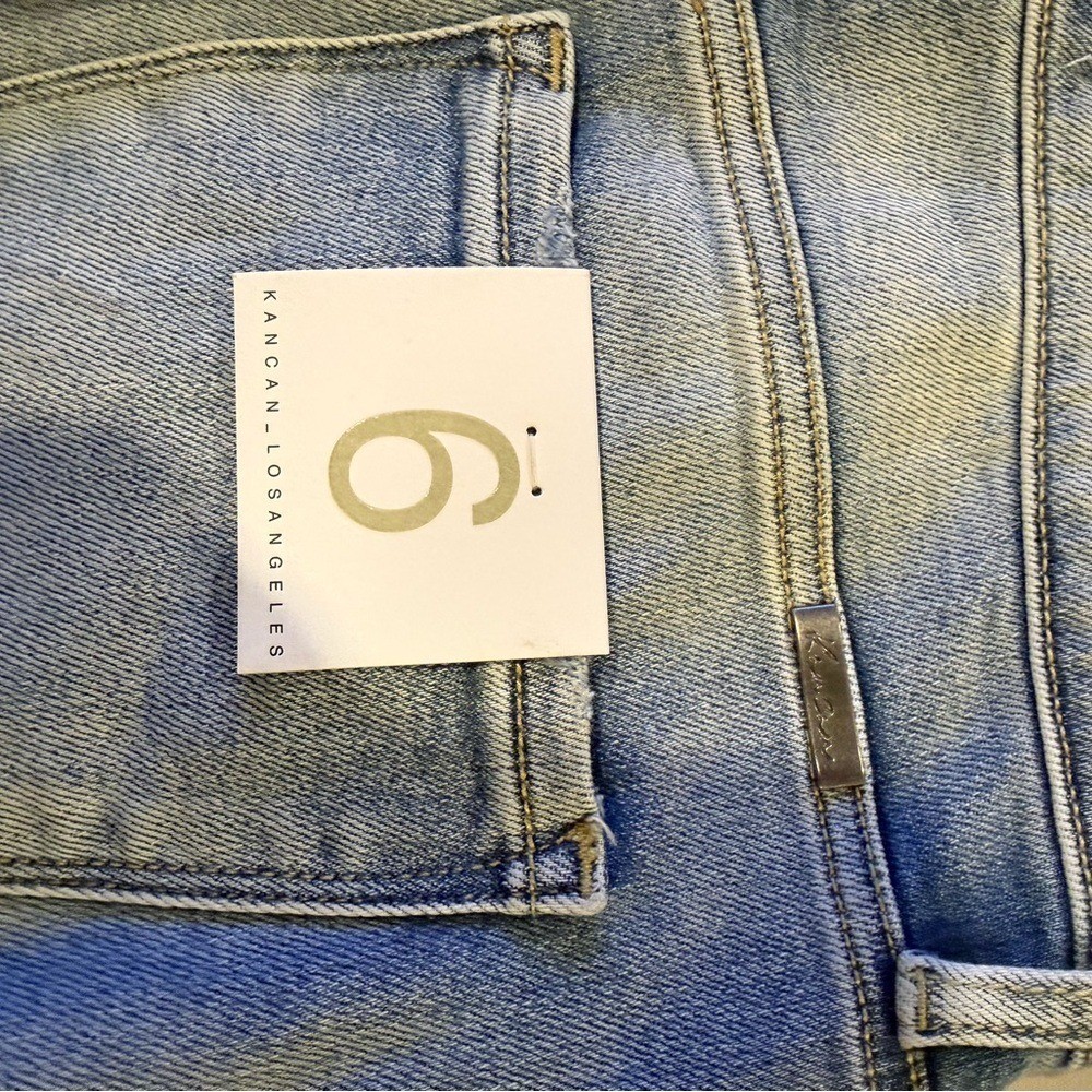 NWT Kancan High Rise Crop Straight Jeans Light Wash Raw Hem Size 6