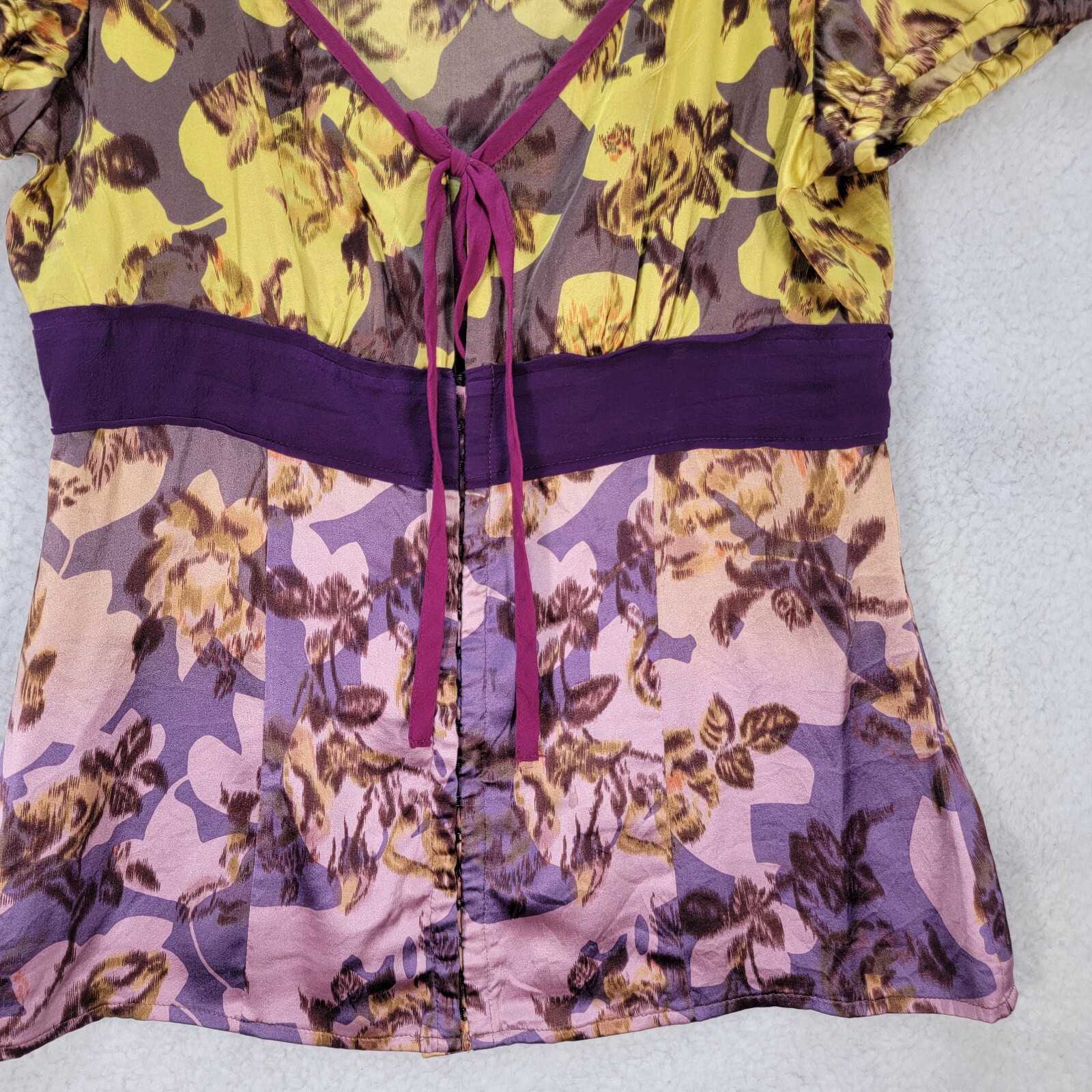 Marciano Women Top Size S Yellow Floral Ombre Silk V Neck Y2K Puff Sleeve Blouse