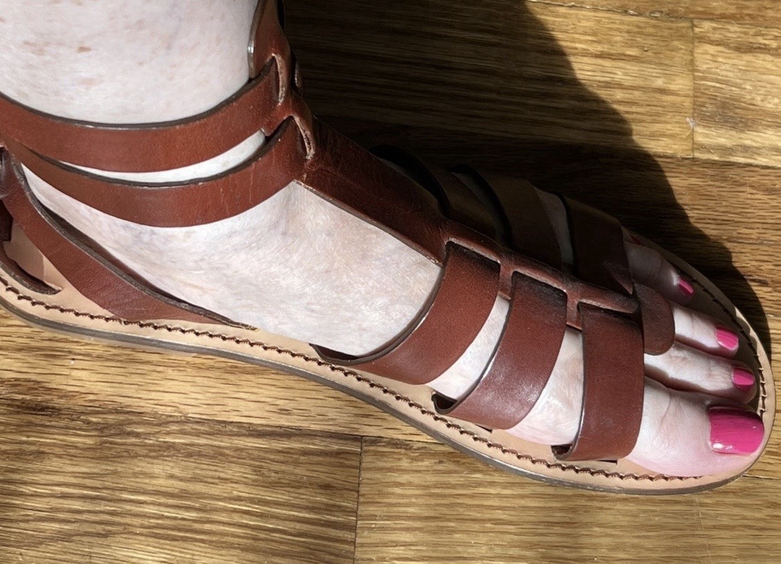Dolce & Gabbana D&G Brown Leather Gladiator Sandals Flats Straps 39 9