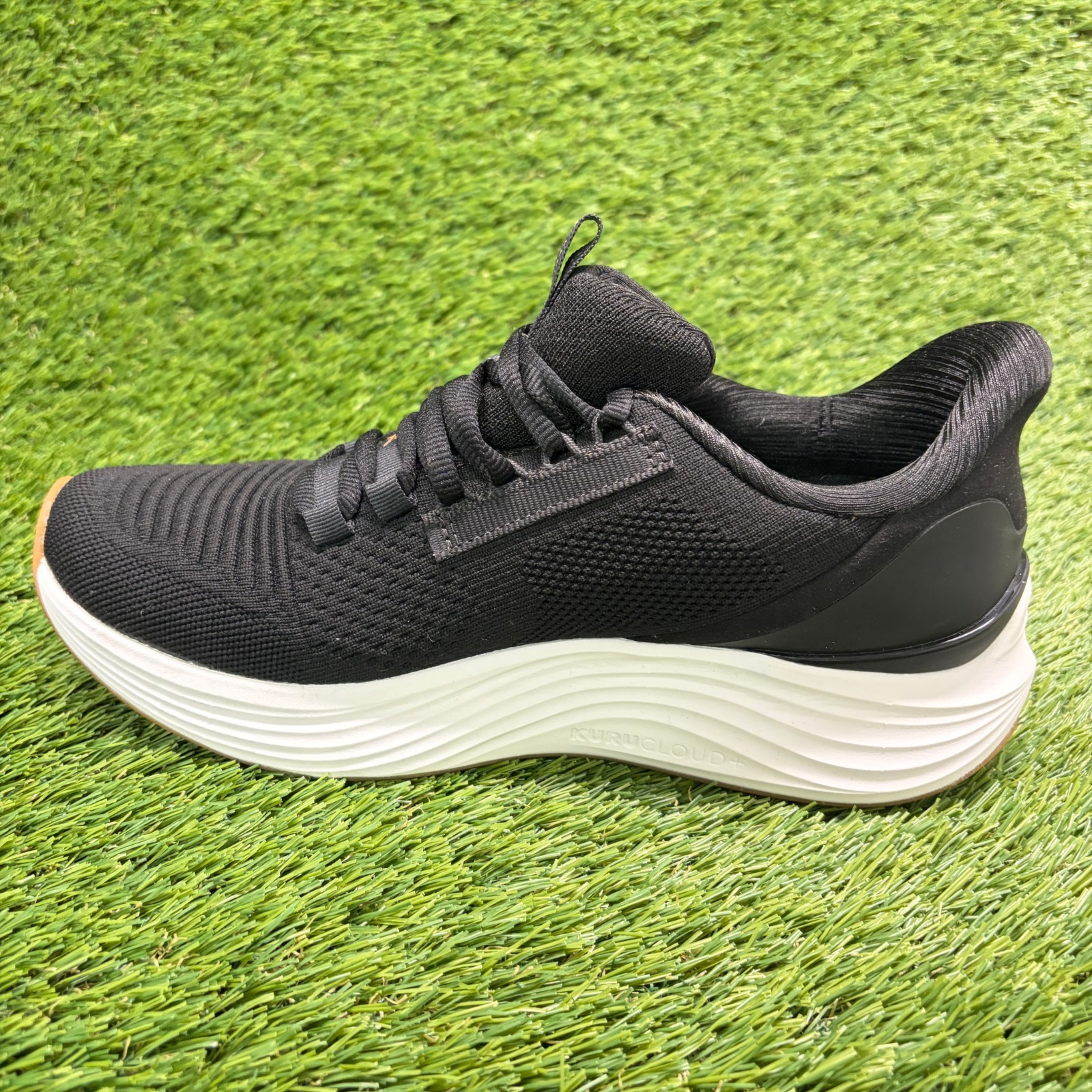Kuru Atom 2 Womens Size 8D Black White Athletic Running Walking Shoes Sneakers