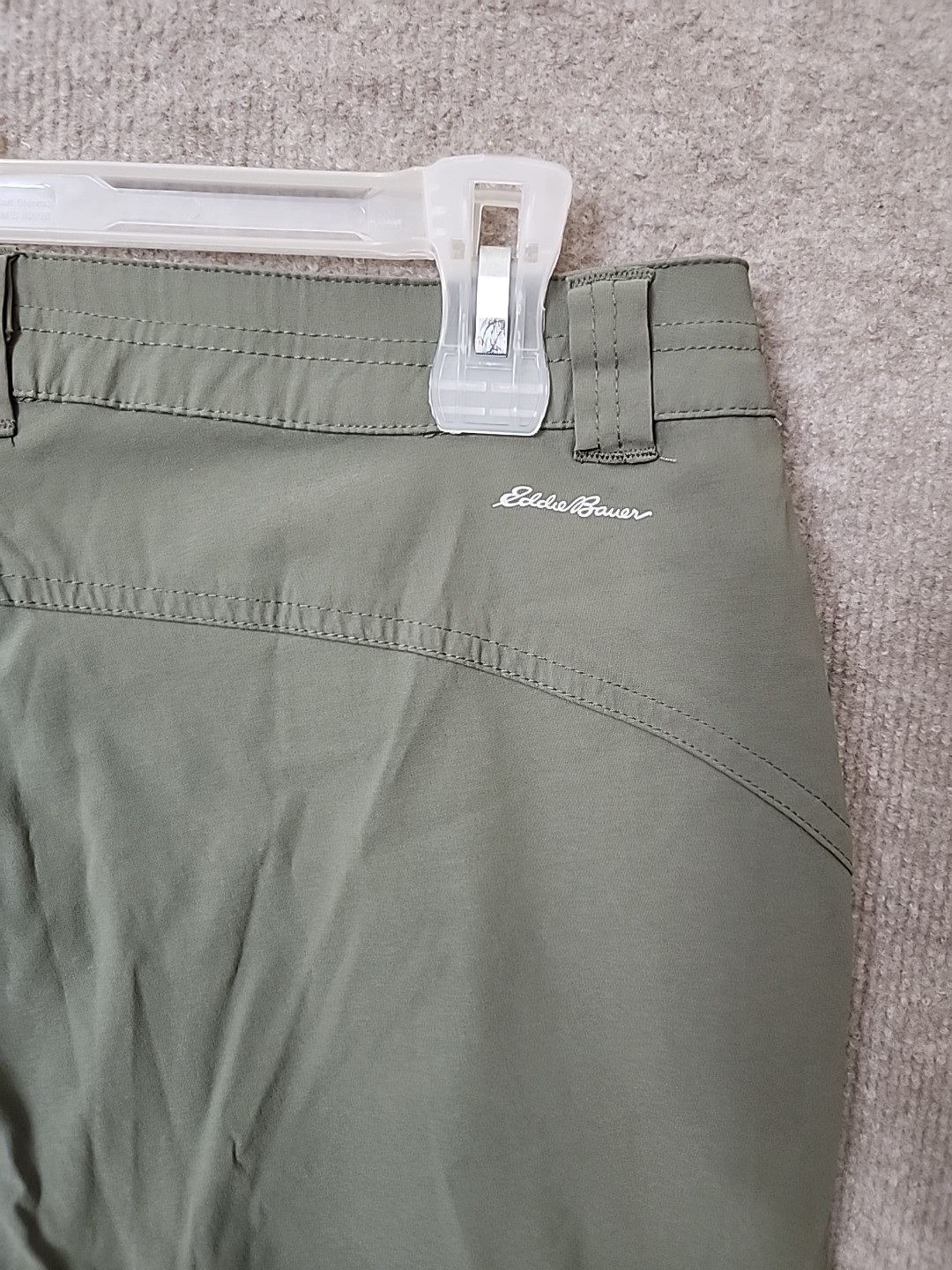 Eddie Bauer Rainier Capri Pants Womens 8 Green Nylon Stretch Hiking UPF 50+