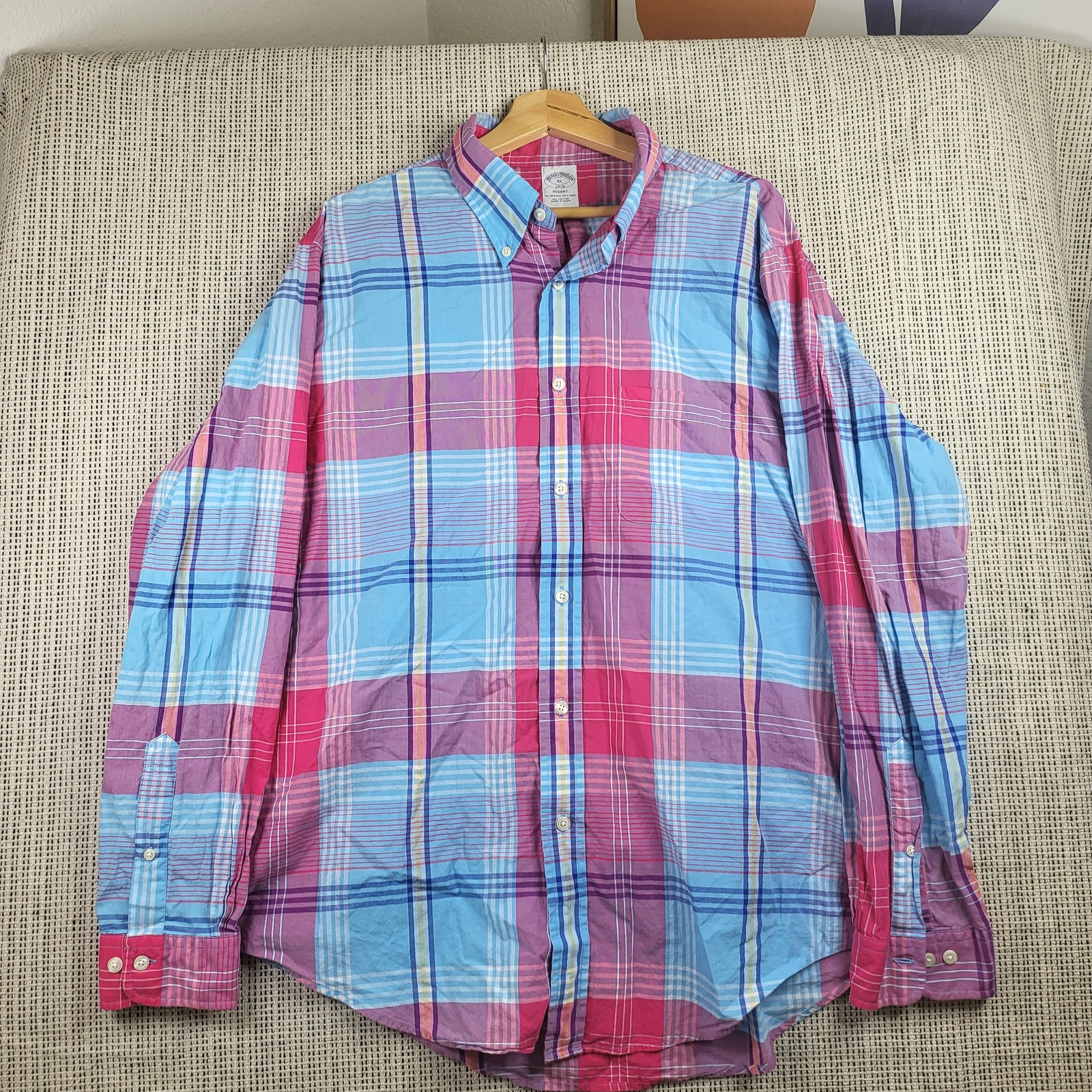Brooks Brothers Shirt Mens XL Pink Blue Plaid Regent Button Down Cotton Casual