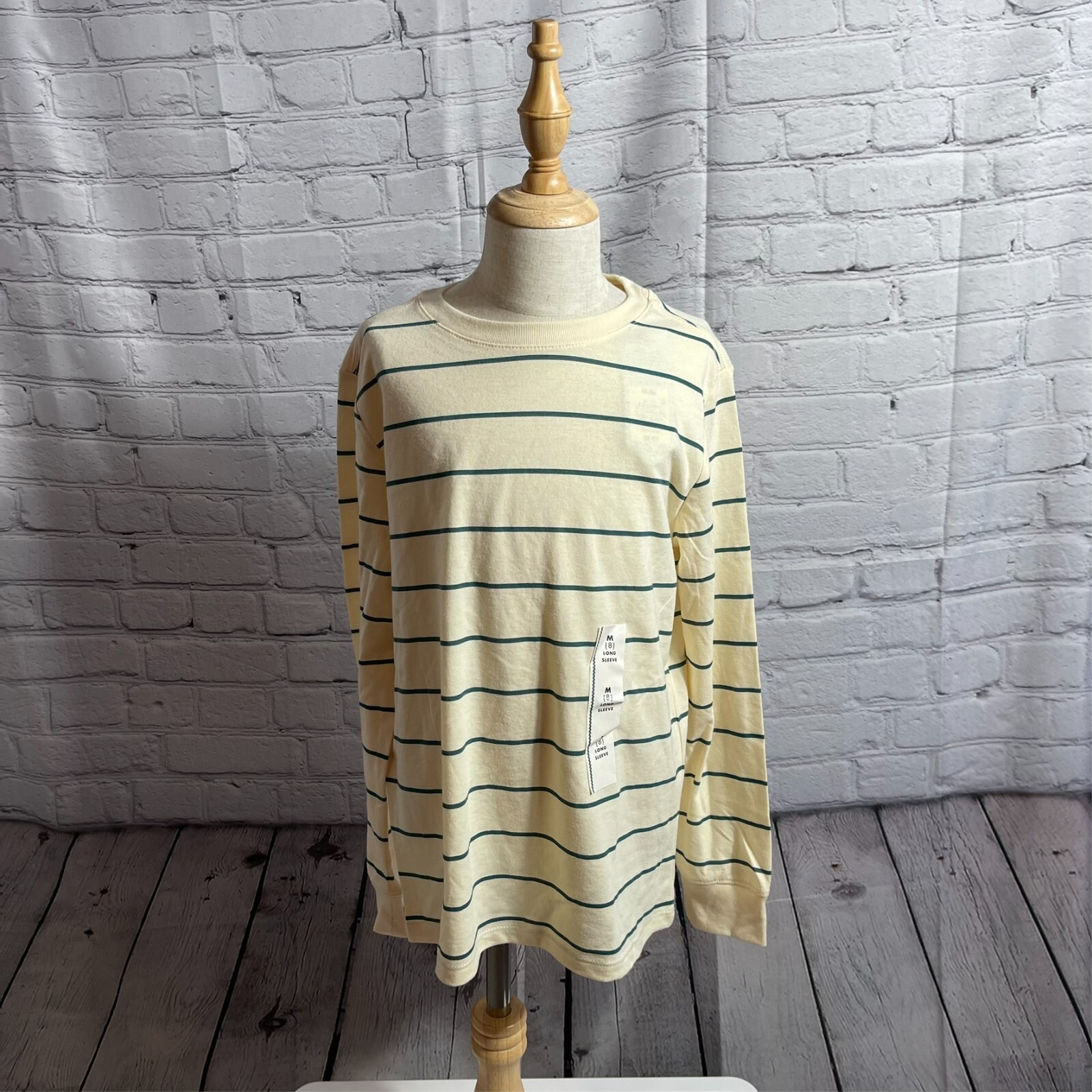 Boy’s Cat & Jack Long Sleeve Crew Neck Pullover Cotton/Poly Blend Tee NWT Sz 8