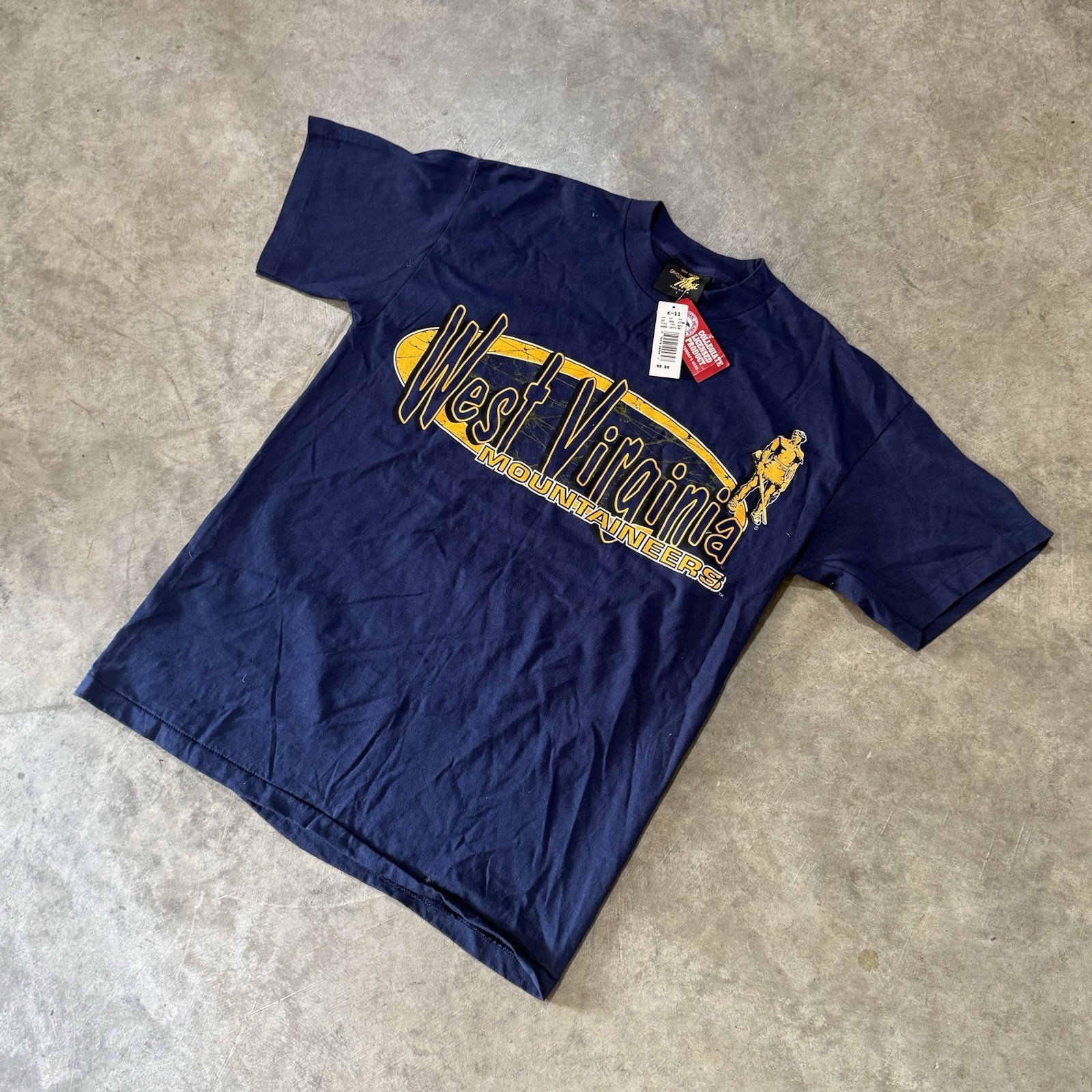 Vintage WVU West Virginia University T Shirt Made USA Single Stitch 90s Tee NCAA