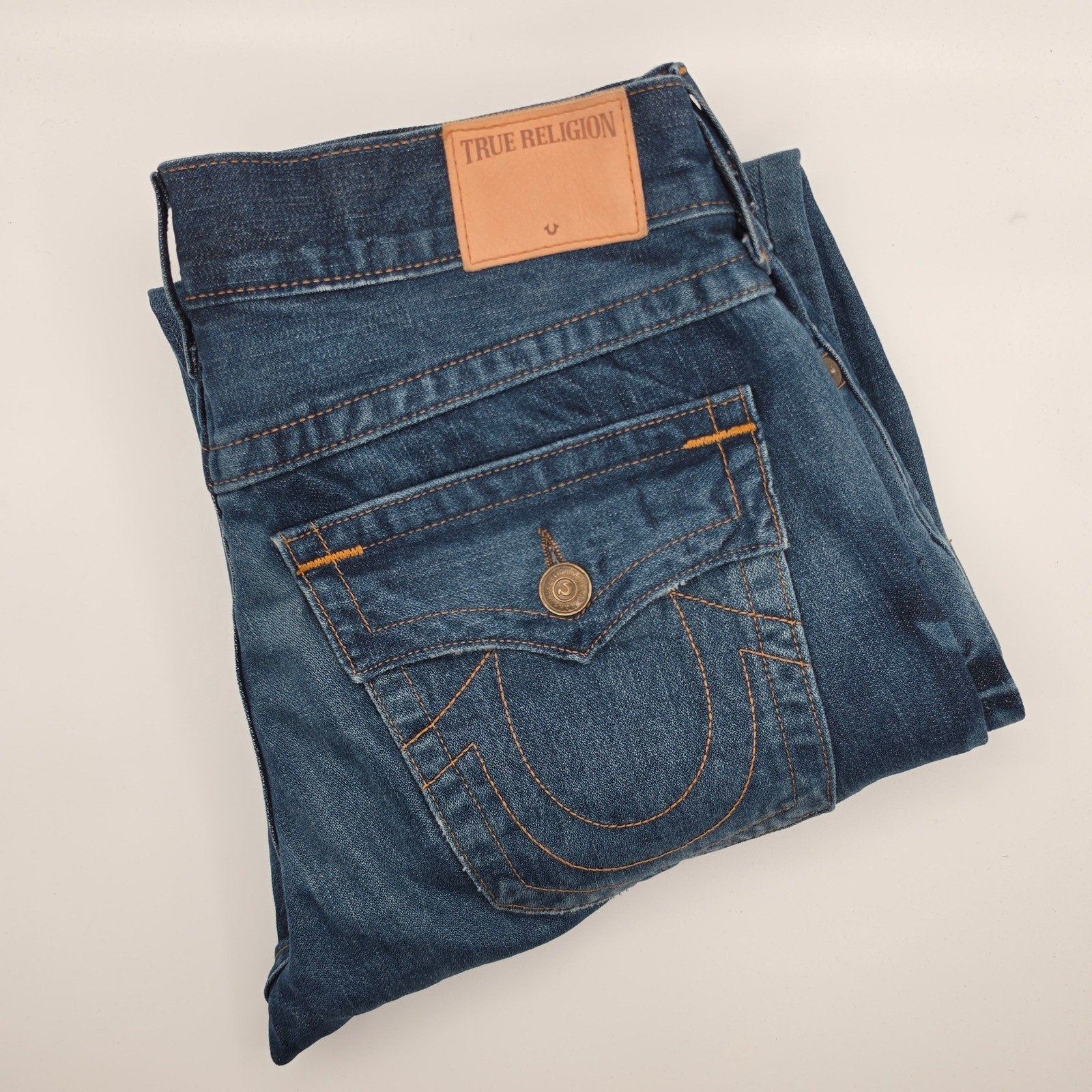 True Religion Geno Relaxed Slim Jeans Mens 32 Blue Excellent Made in USA Denim